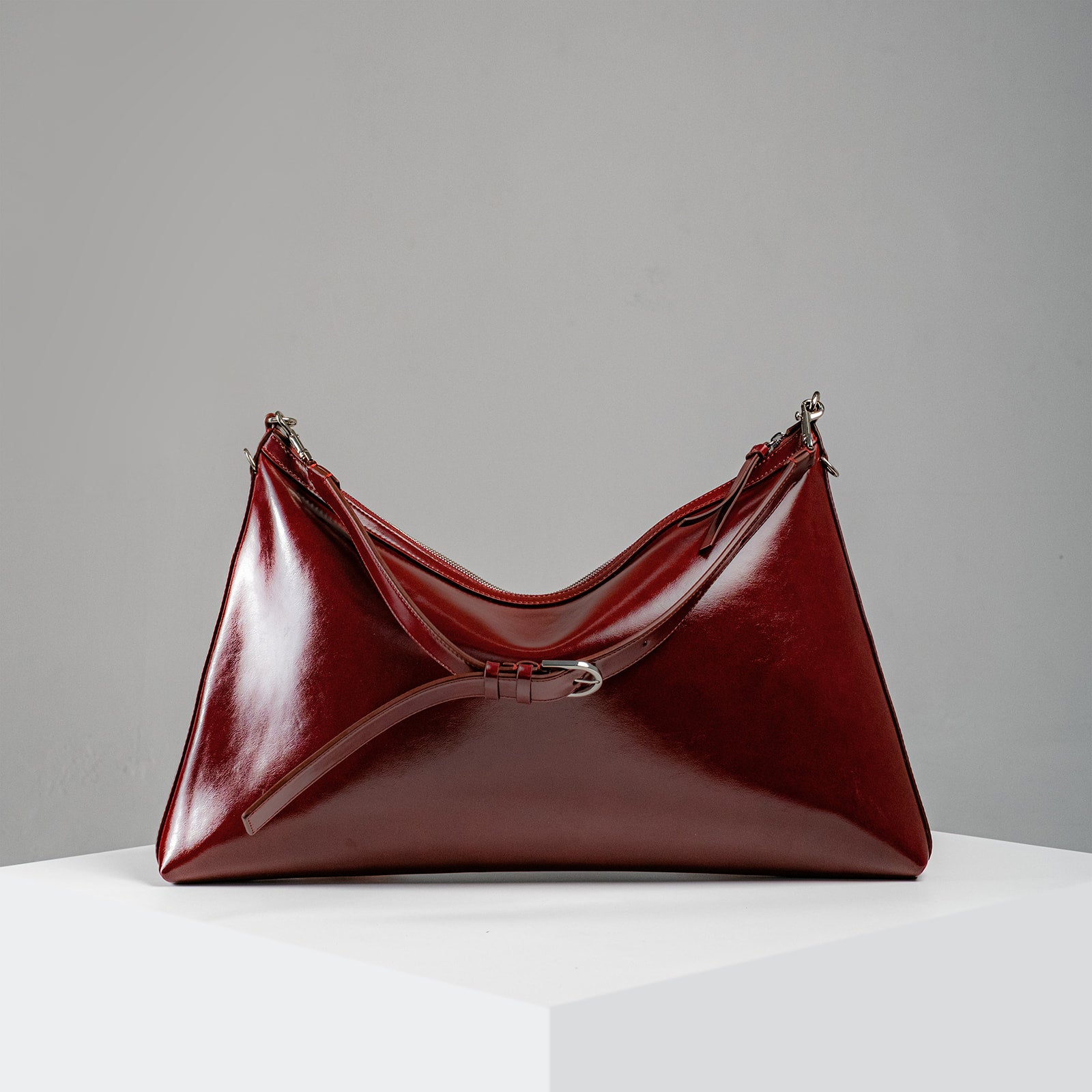 Helix Plum Patent Cow Leather Shoulder Bag
