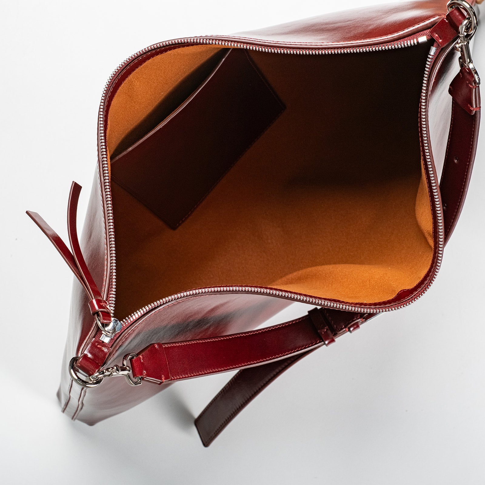 Helix Plum Patent Cow Leather Shoulder Bag