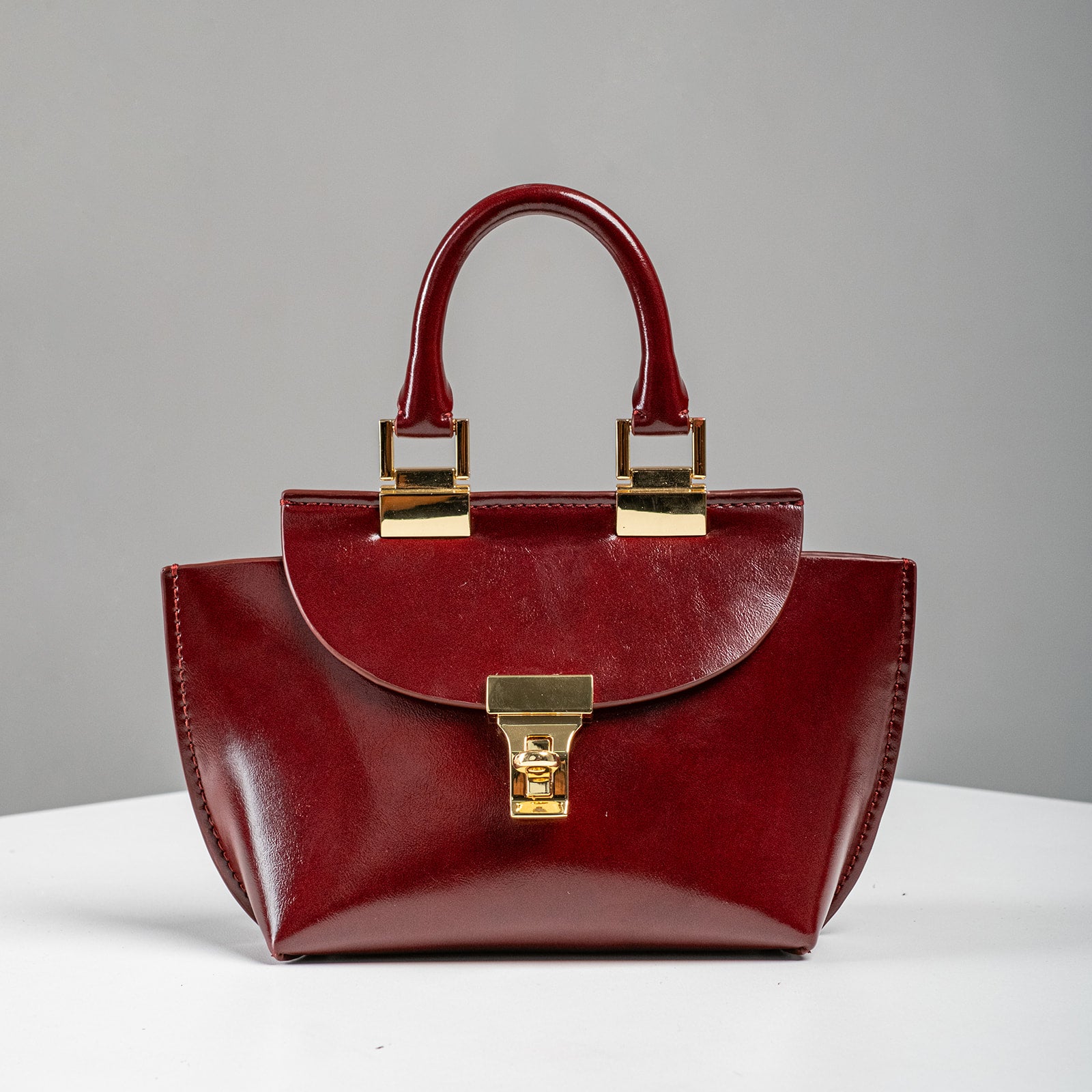 Le Bon 14 Plum Top Handle