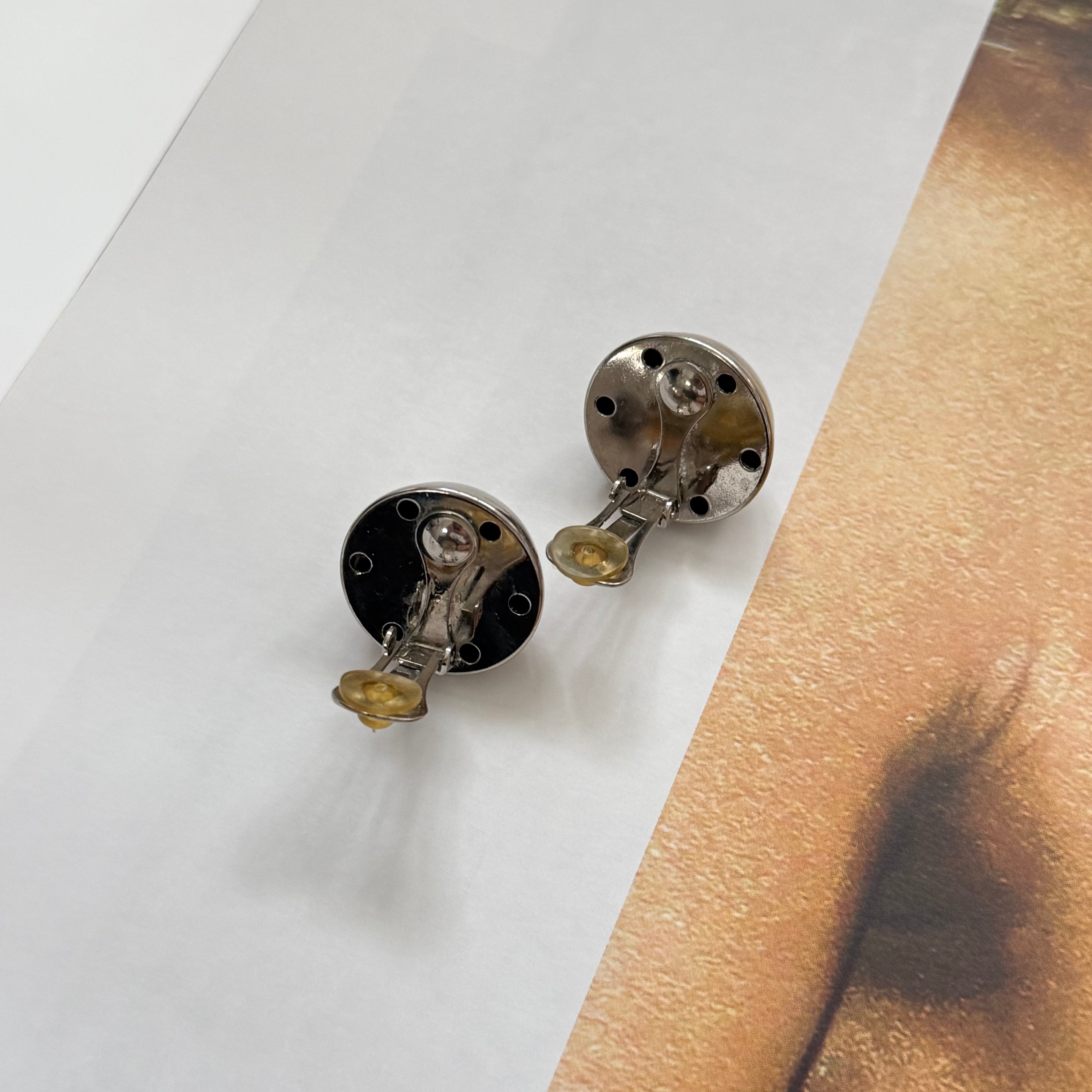 Vintage 90s Chunky Silver Ball Clip ons Earrings