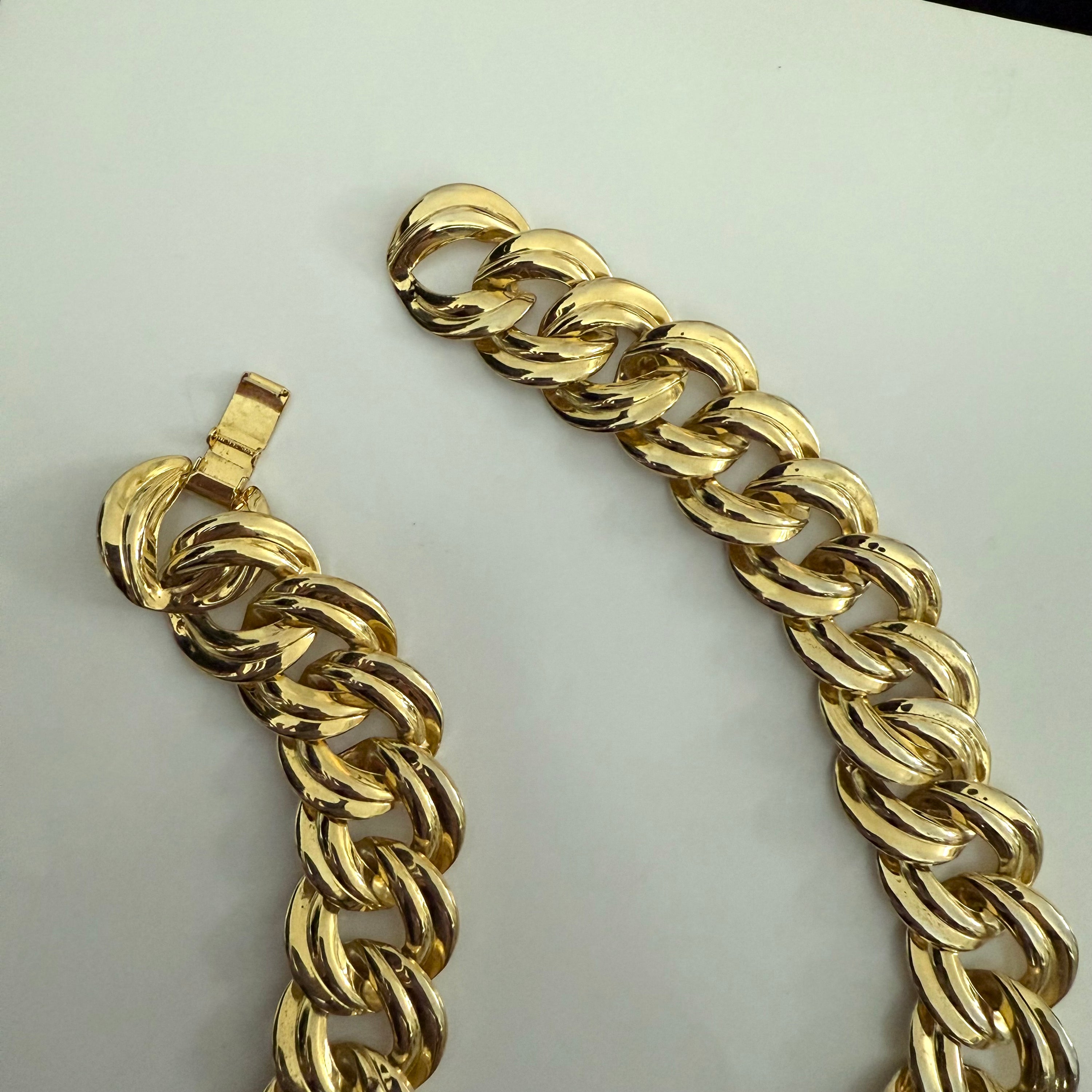 Vintage 80s Gold-tone Round Link Collar Necklace