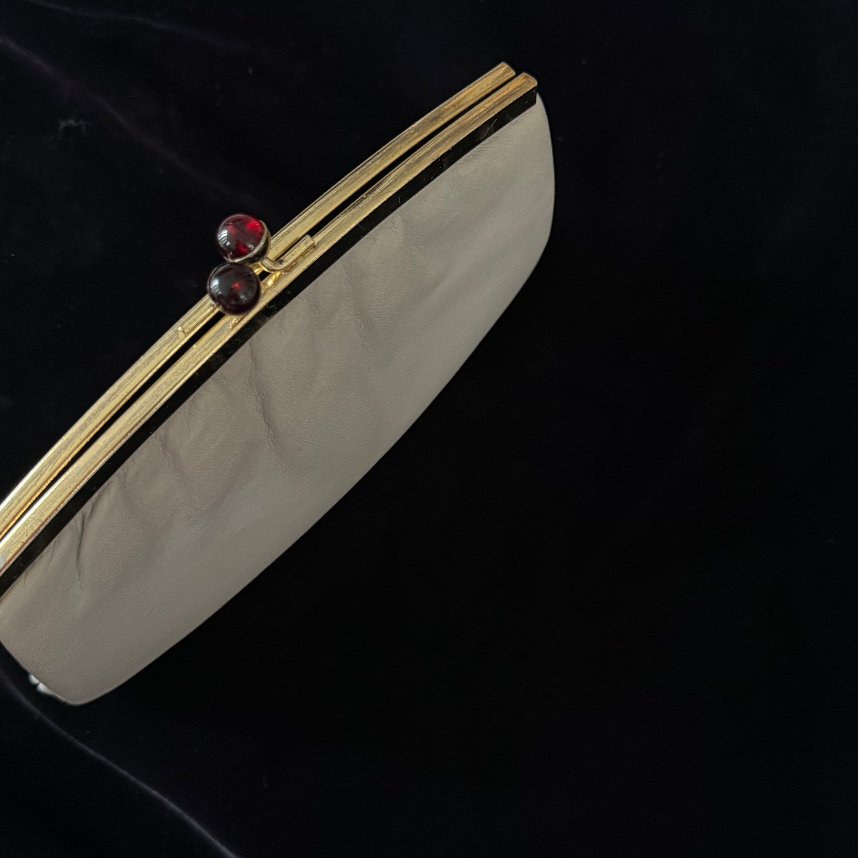 Vintage Faigen Grey Purse From Australia
