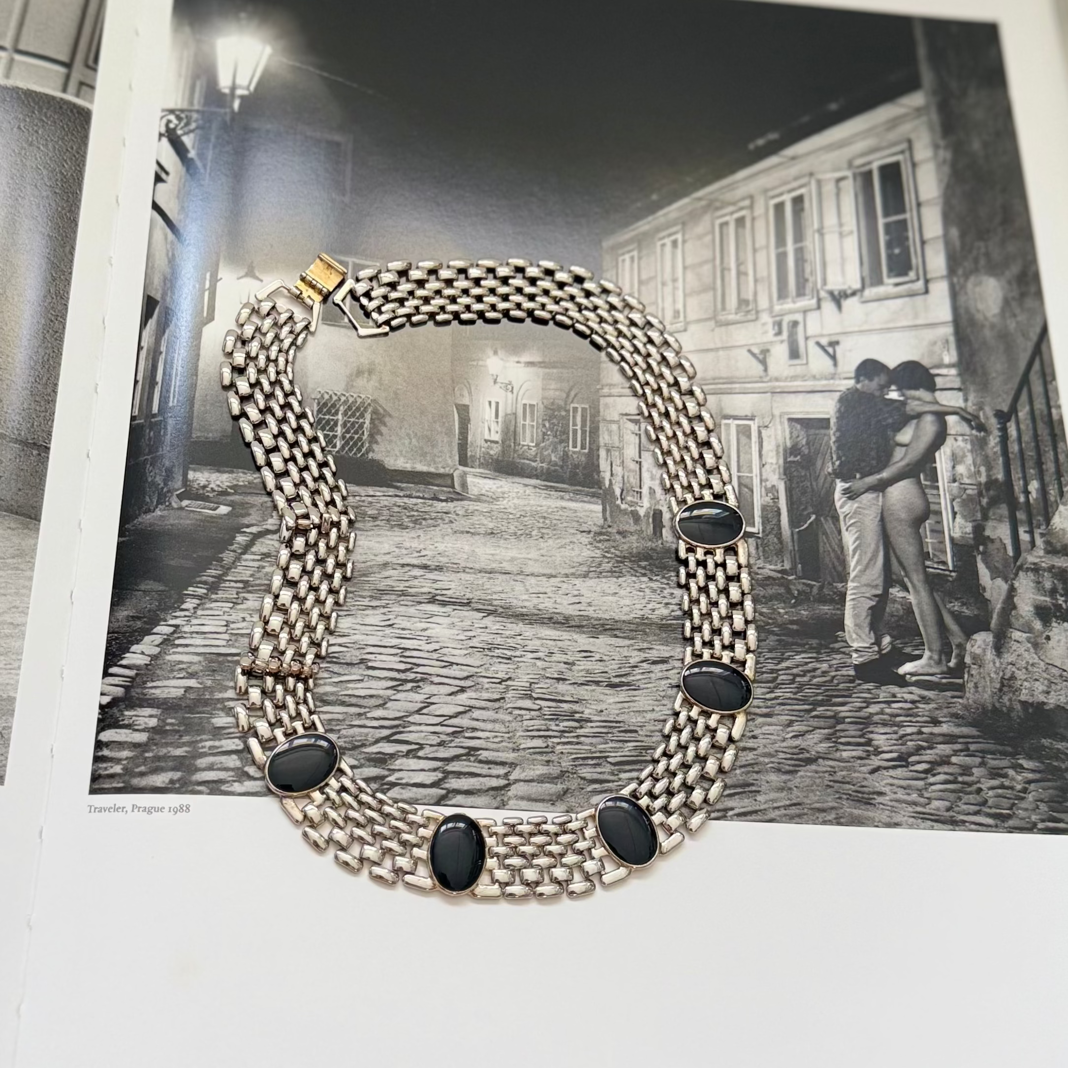 Vintage 1980s Silver Brick Chain With Black Oval Enamels Necklace