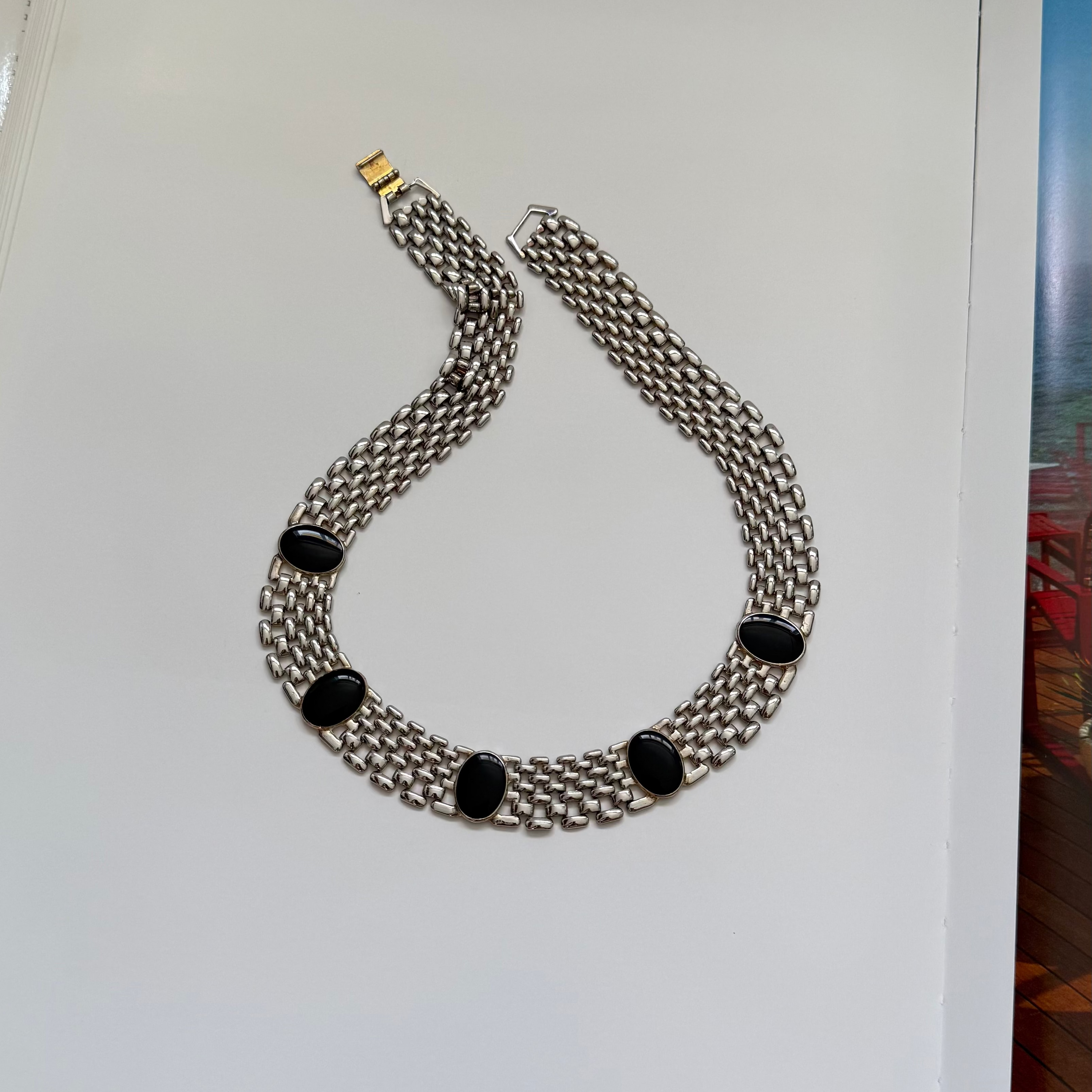 Vintage 1980s Silver Brick Chain With Black Oval Enamels Necklace