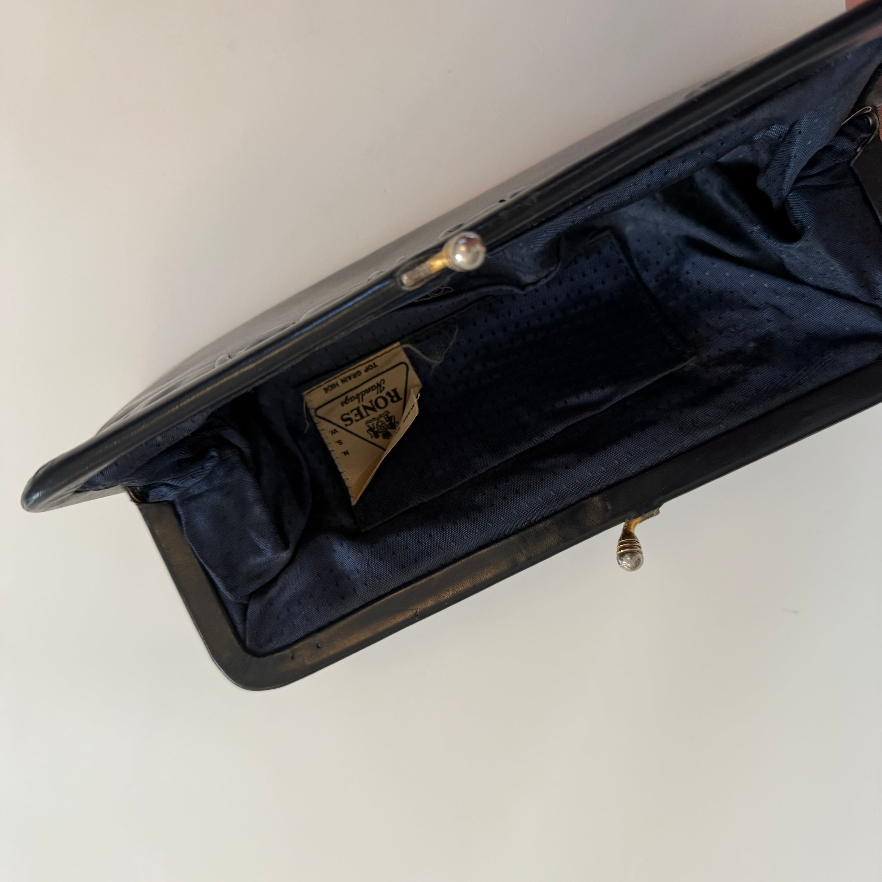 Vintage Rones N.S.W Navy Scallop Top Purse