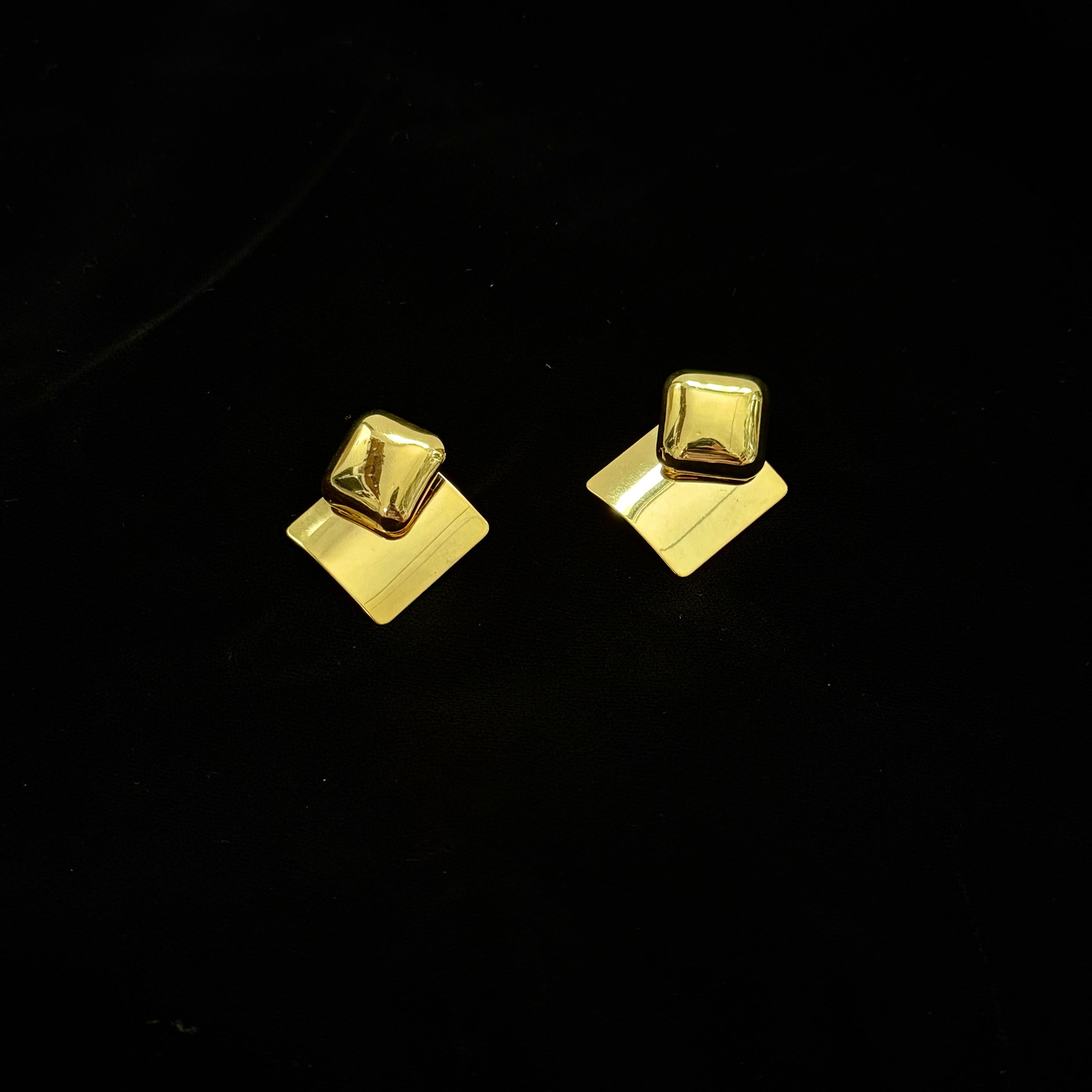Gold-toned Square Dual Wear Layered Earrings