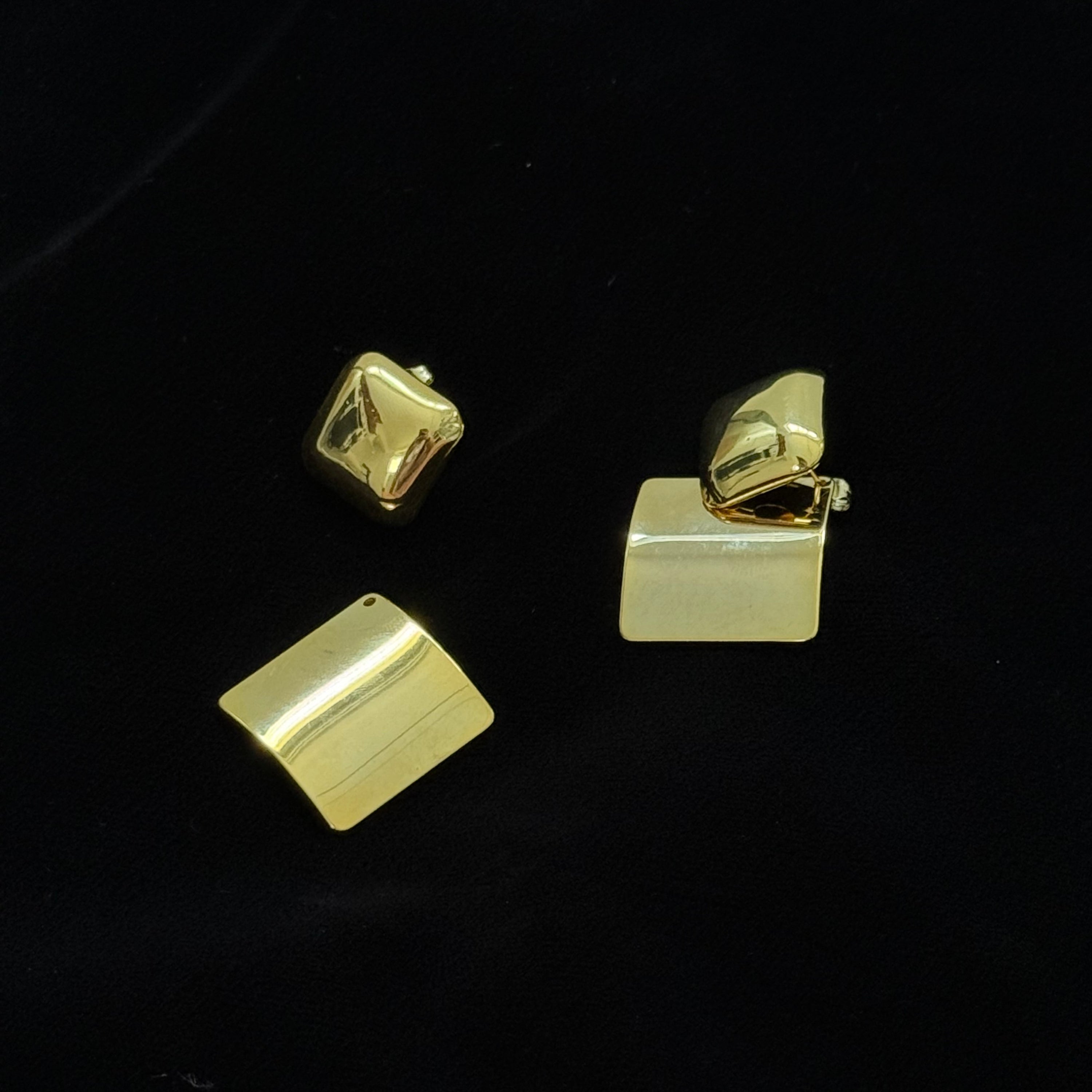 Gold-toned Square Dual Wear Layered Earrings