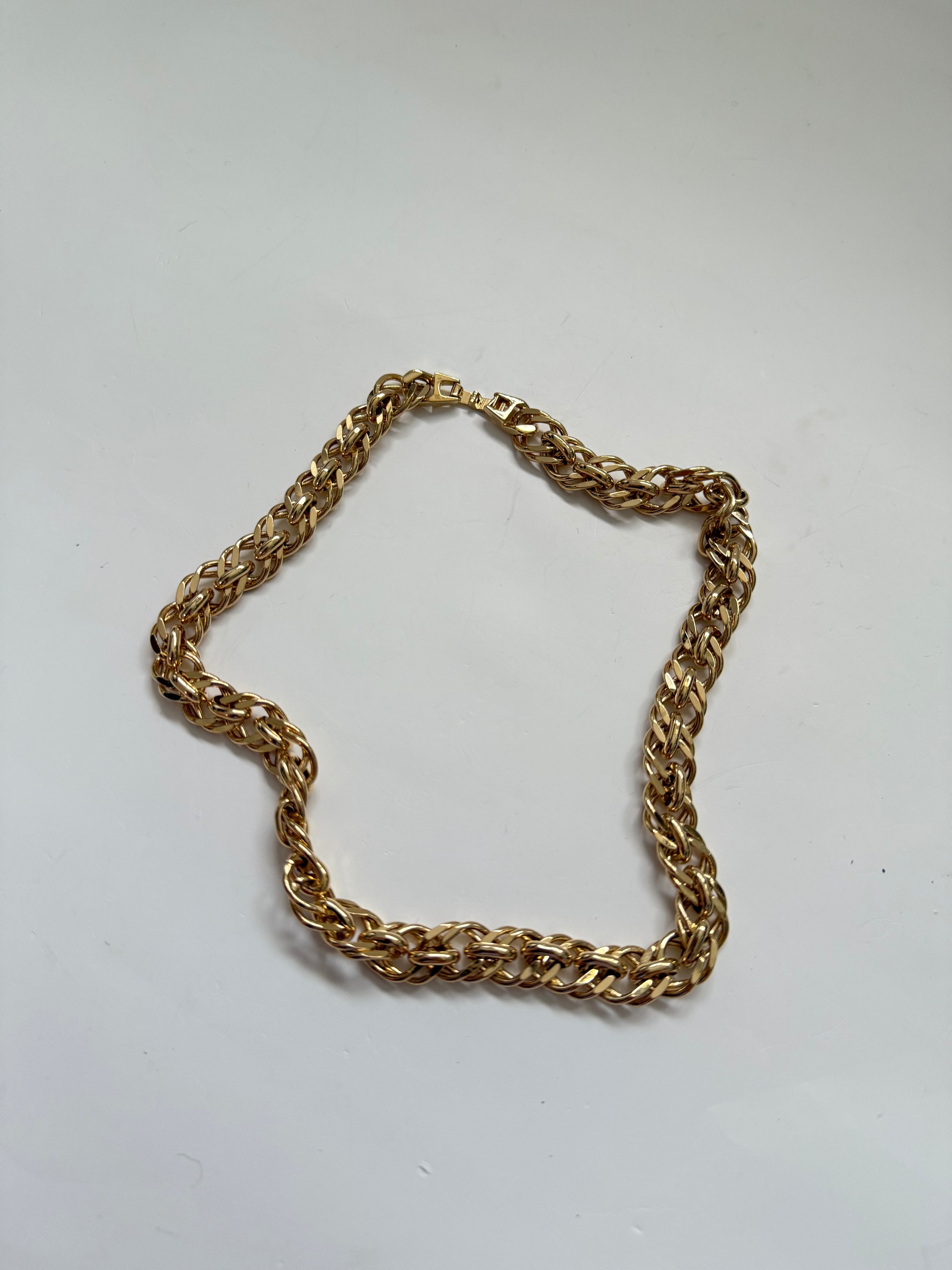 Vintage 80s Warm Gold-toned Chunky Link Chain Necklace