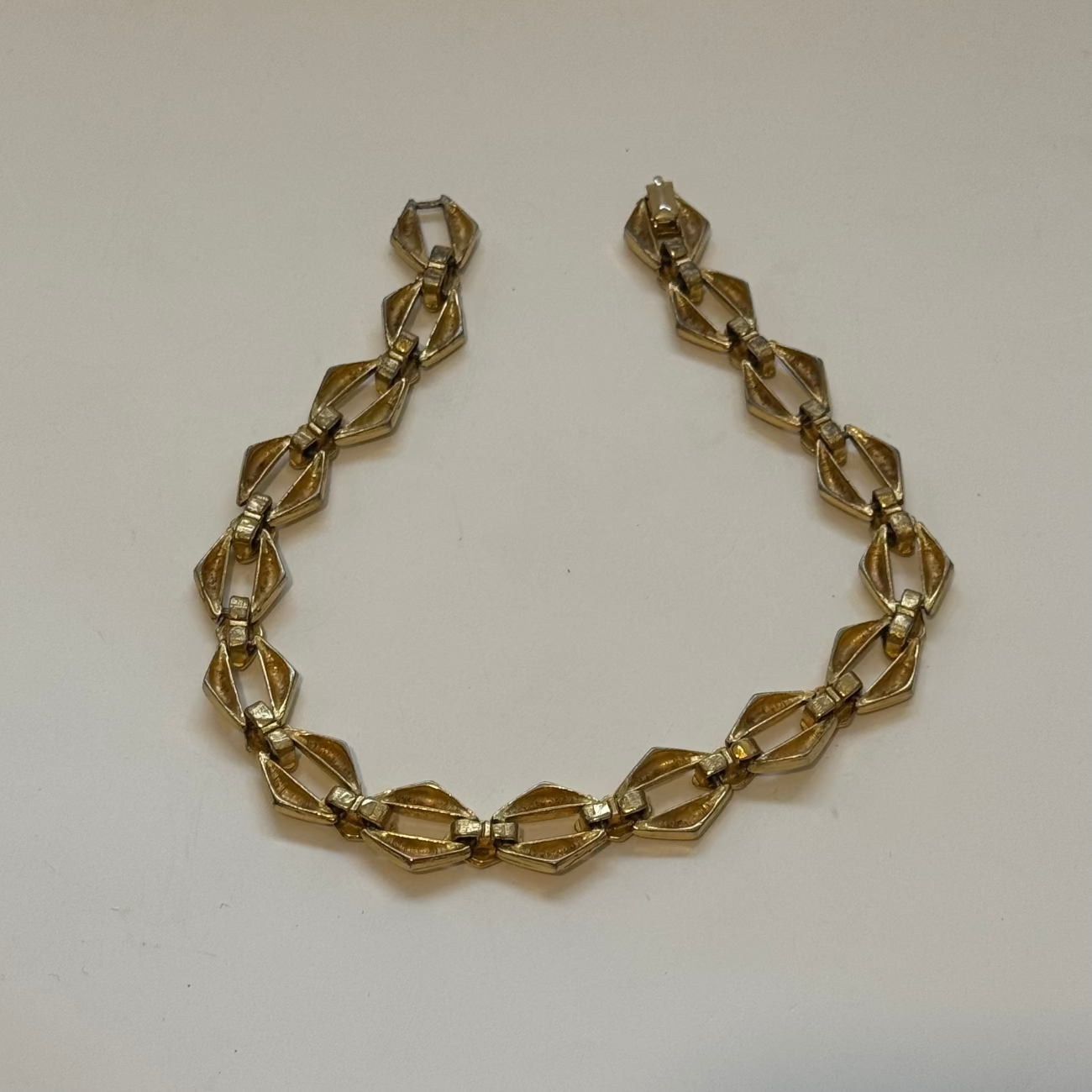 Vintage 1980s Diamond Link Matte Gold-toned Choker Necklace