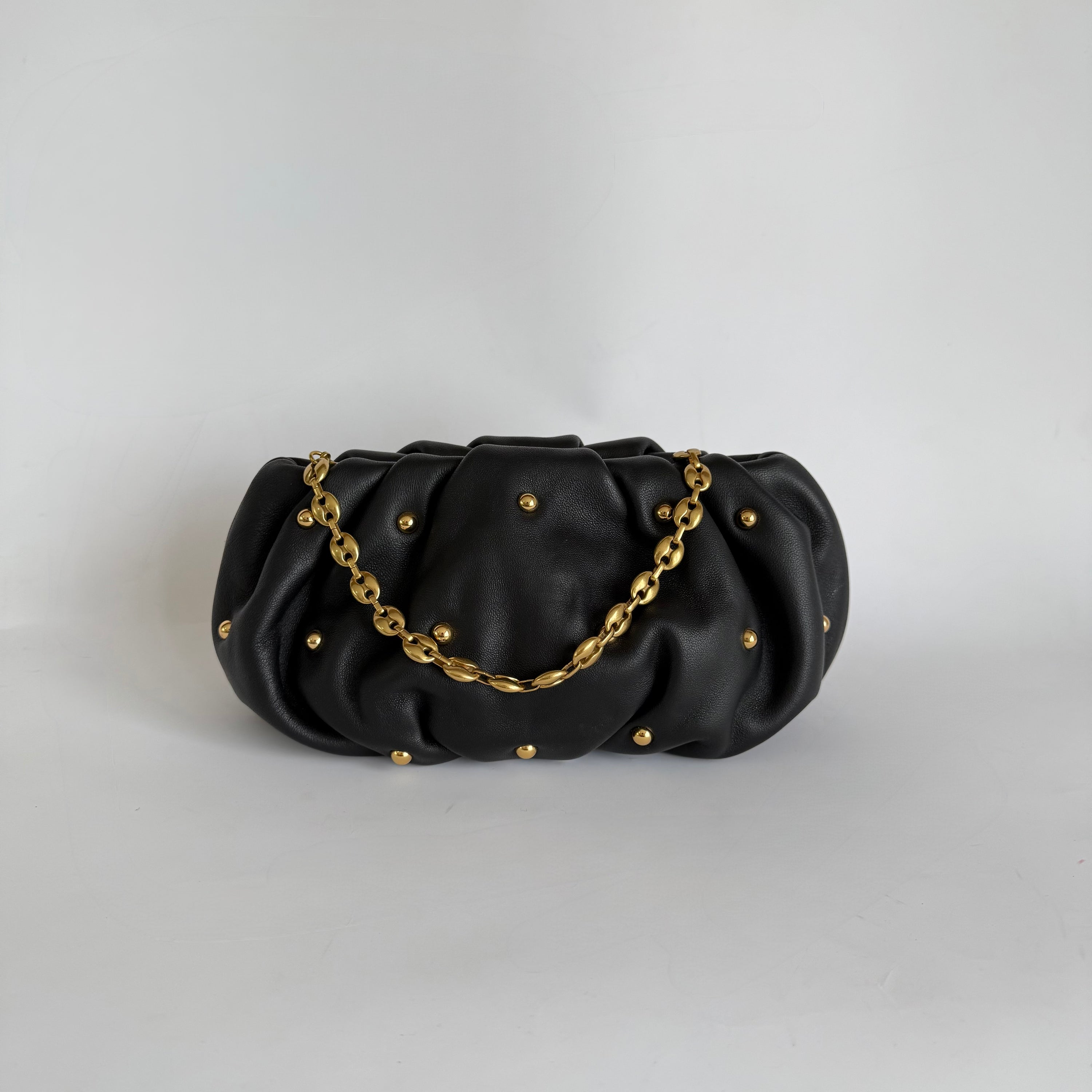 Bubble 8 Stud Black Clutch