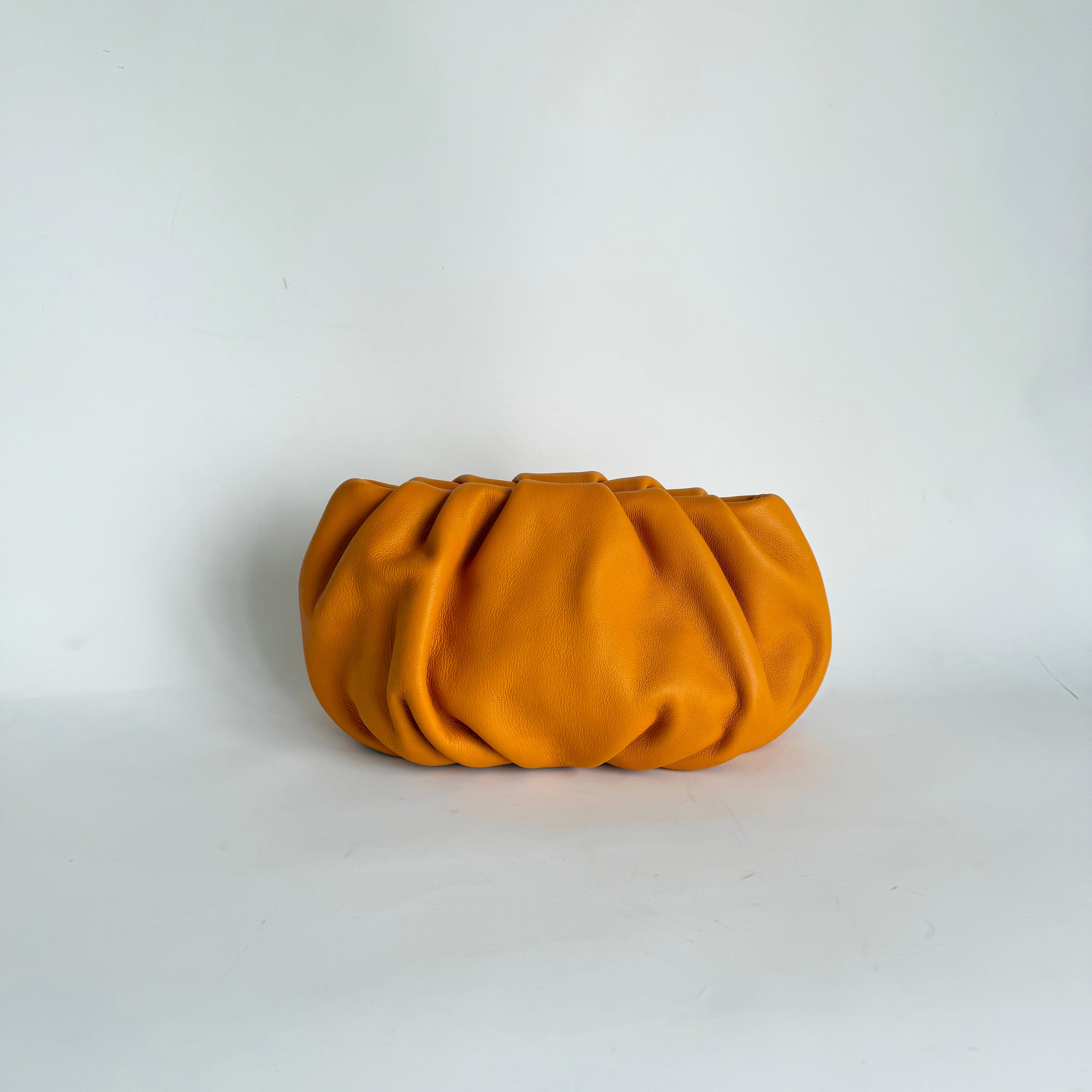 Bubble 8 Soleil Clutch