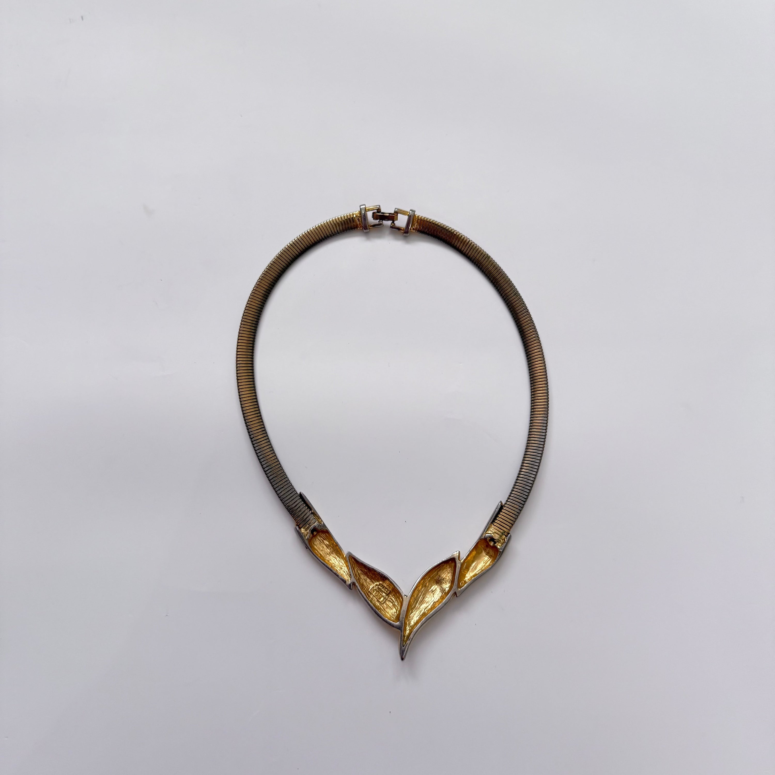 80s Barcs Cream Enamel Floral Motif Omega Choker Necklace