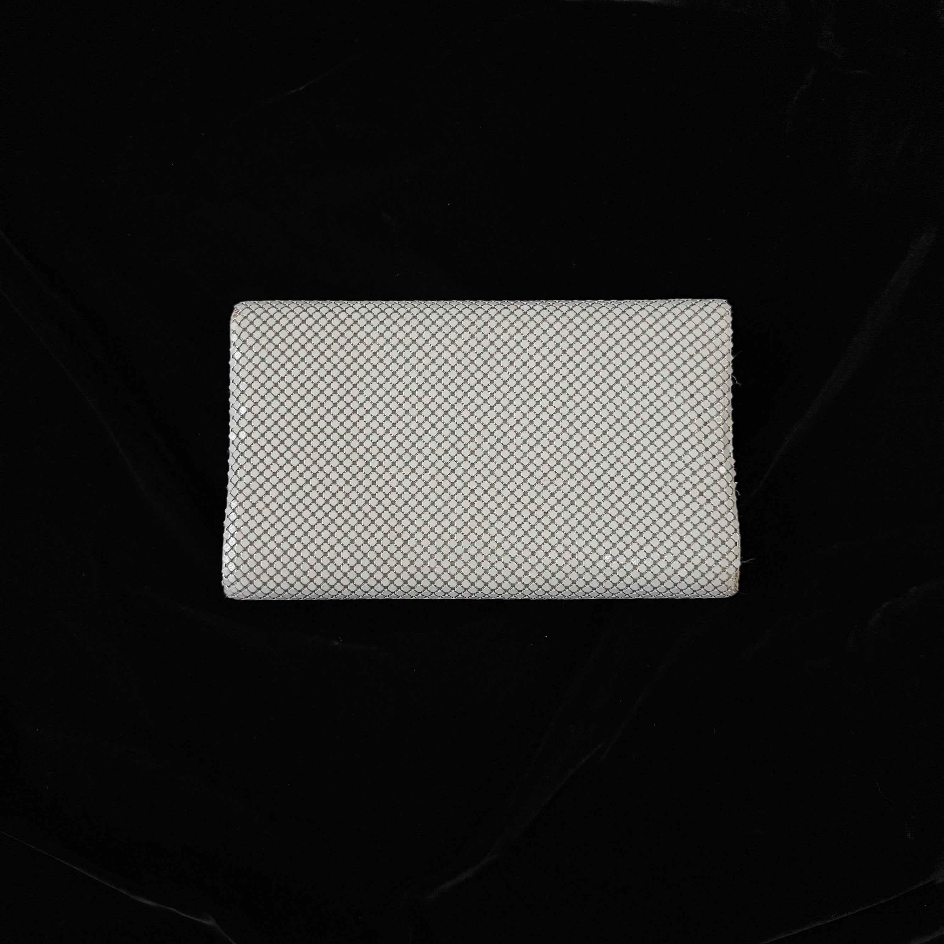 Vintage 1970s White Glomesh Purse