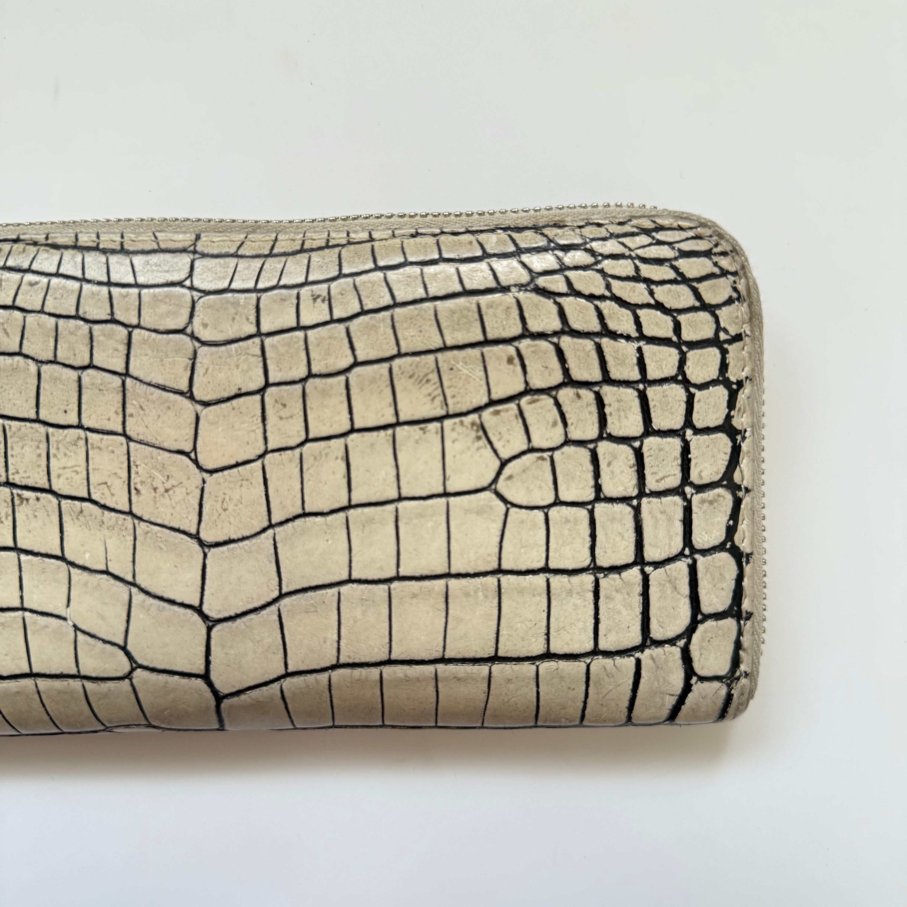 LING WU Crocodile Leather Long Wallet