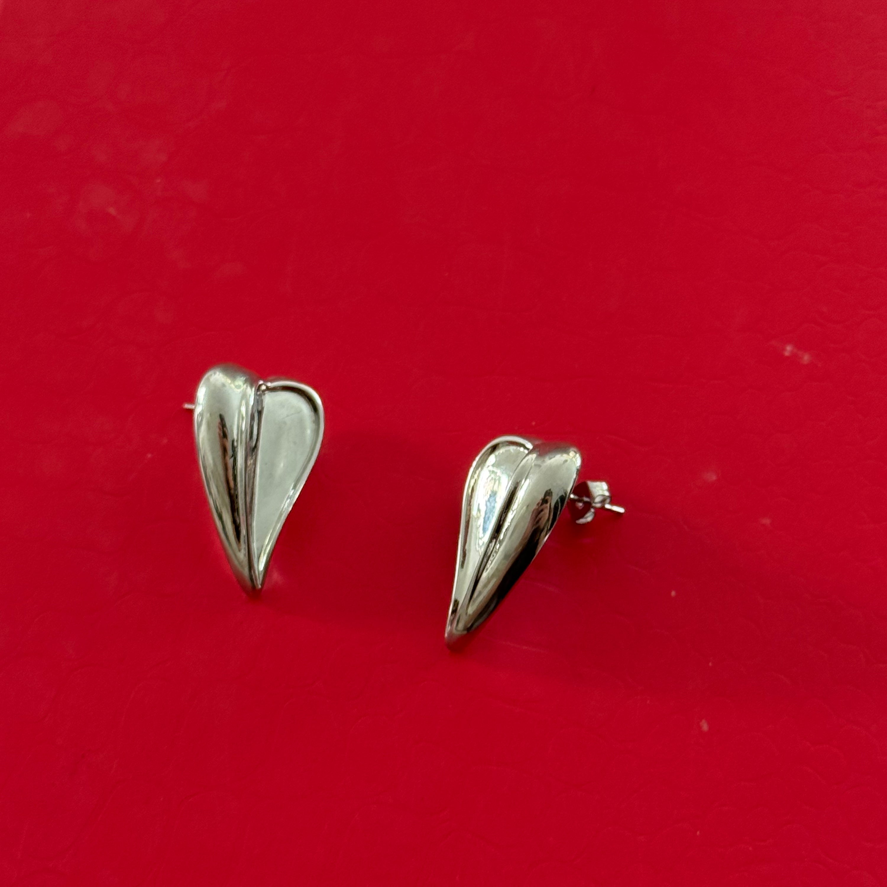 Silver Chunky Small Leaf Heart Shape Pierced Earrings