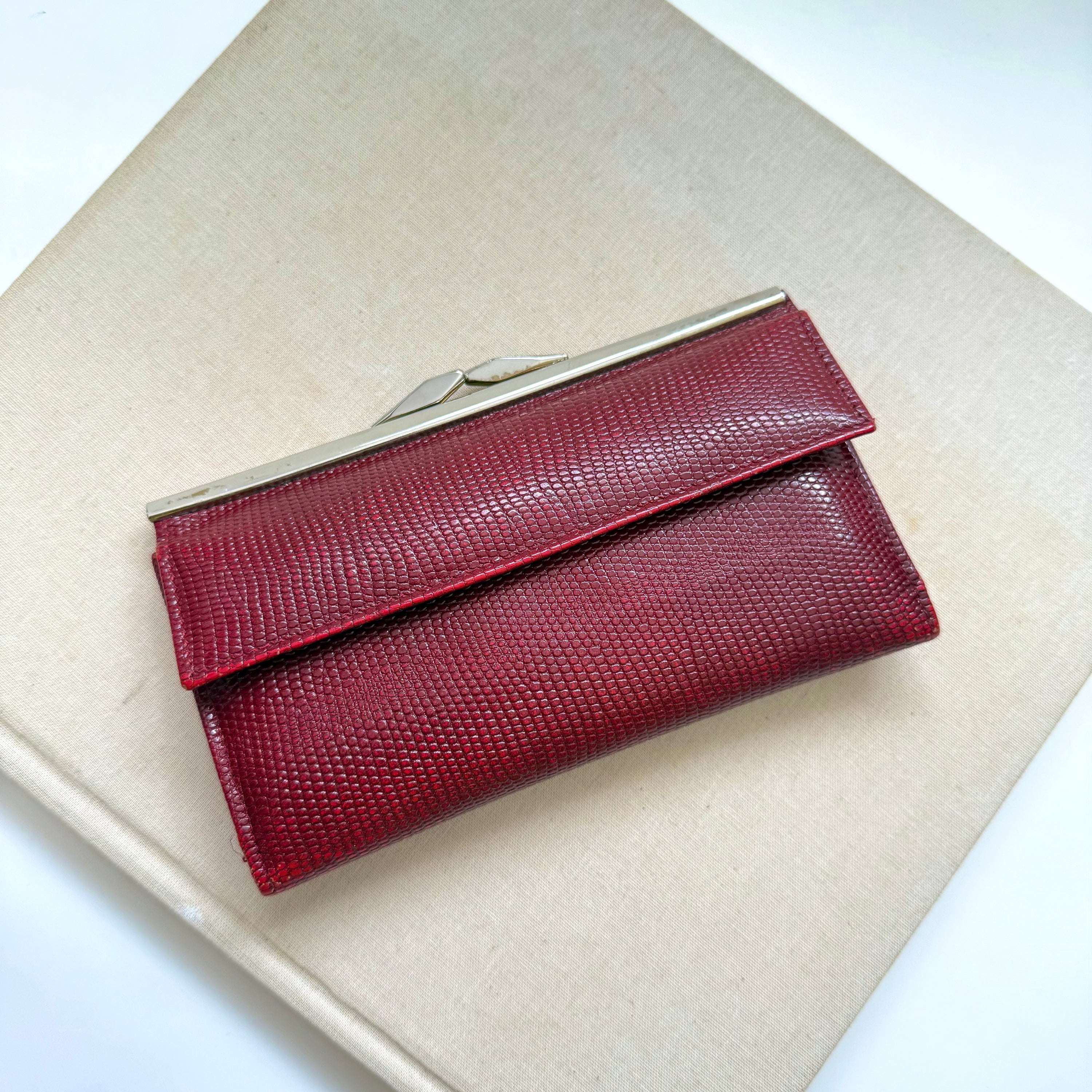 Vintage Burgundy Lizard Exotic Leather Bifold Long Wallet