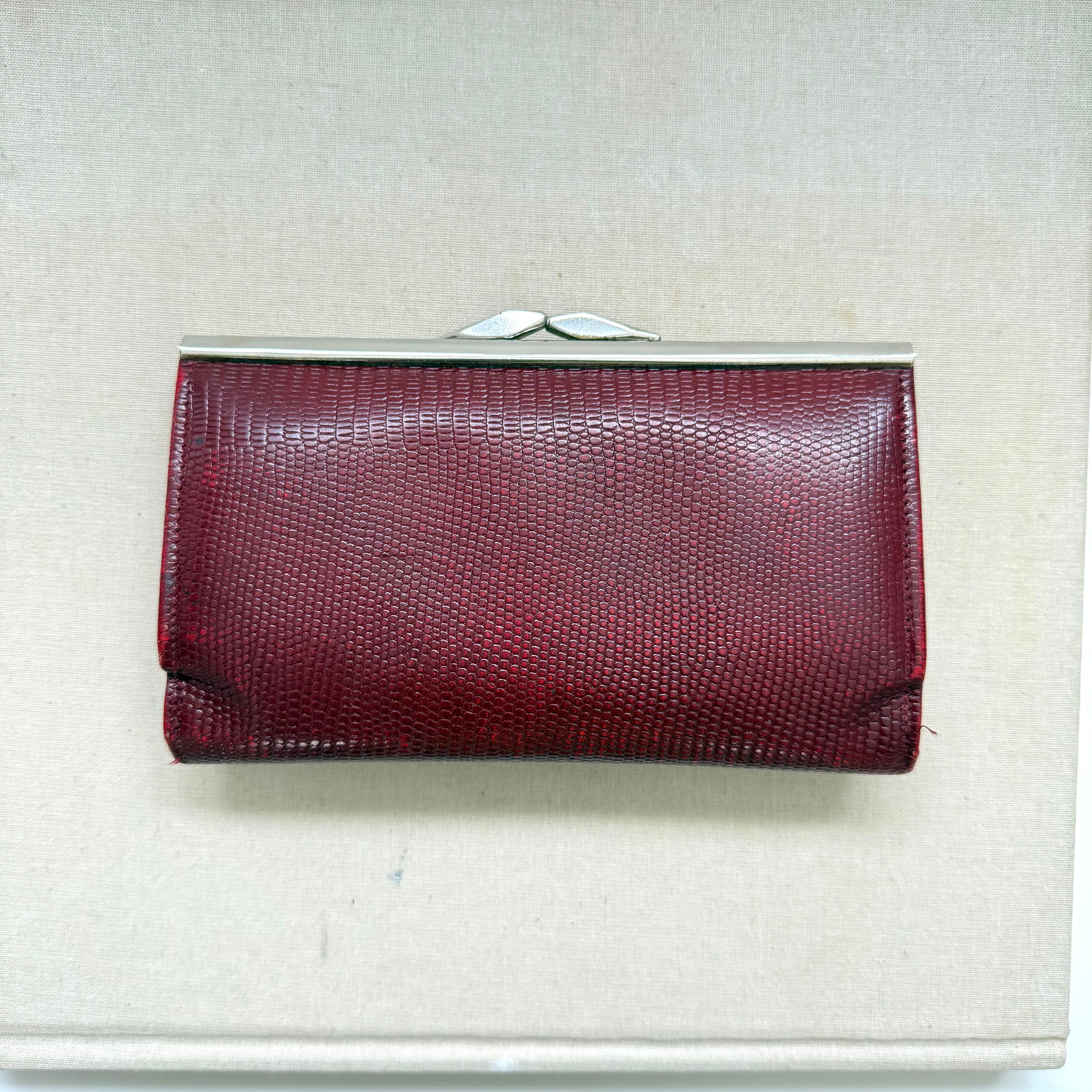 Vintage Burgundy Lizard Exotic Leather Bifold Long Wallet