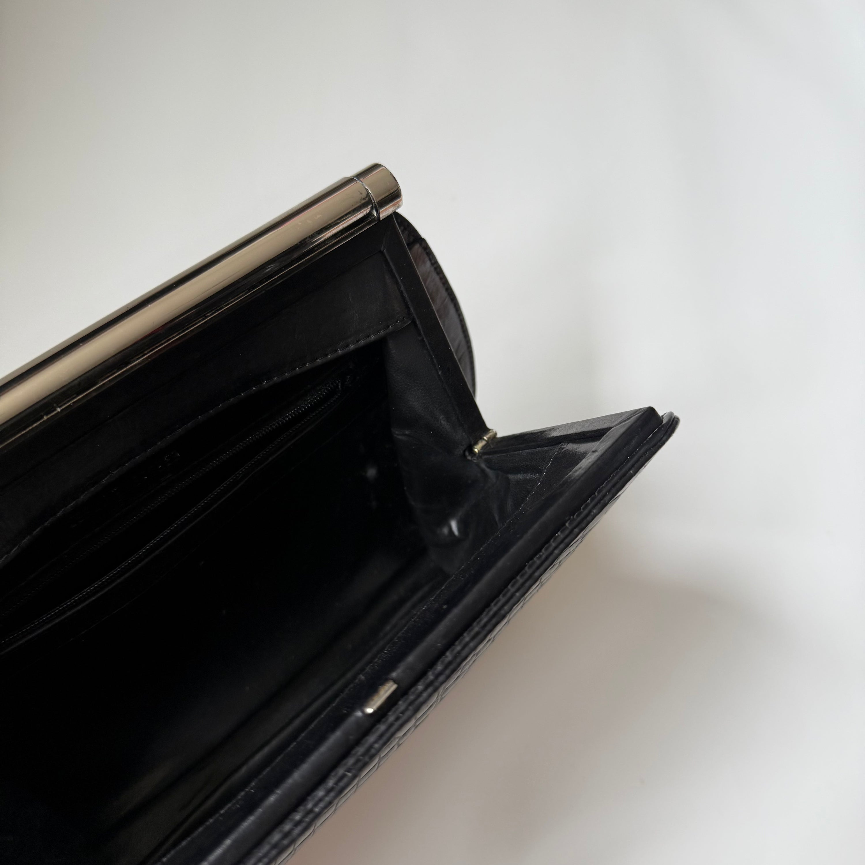 Vintage Black Embossed Purse With Silver Frame