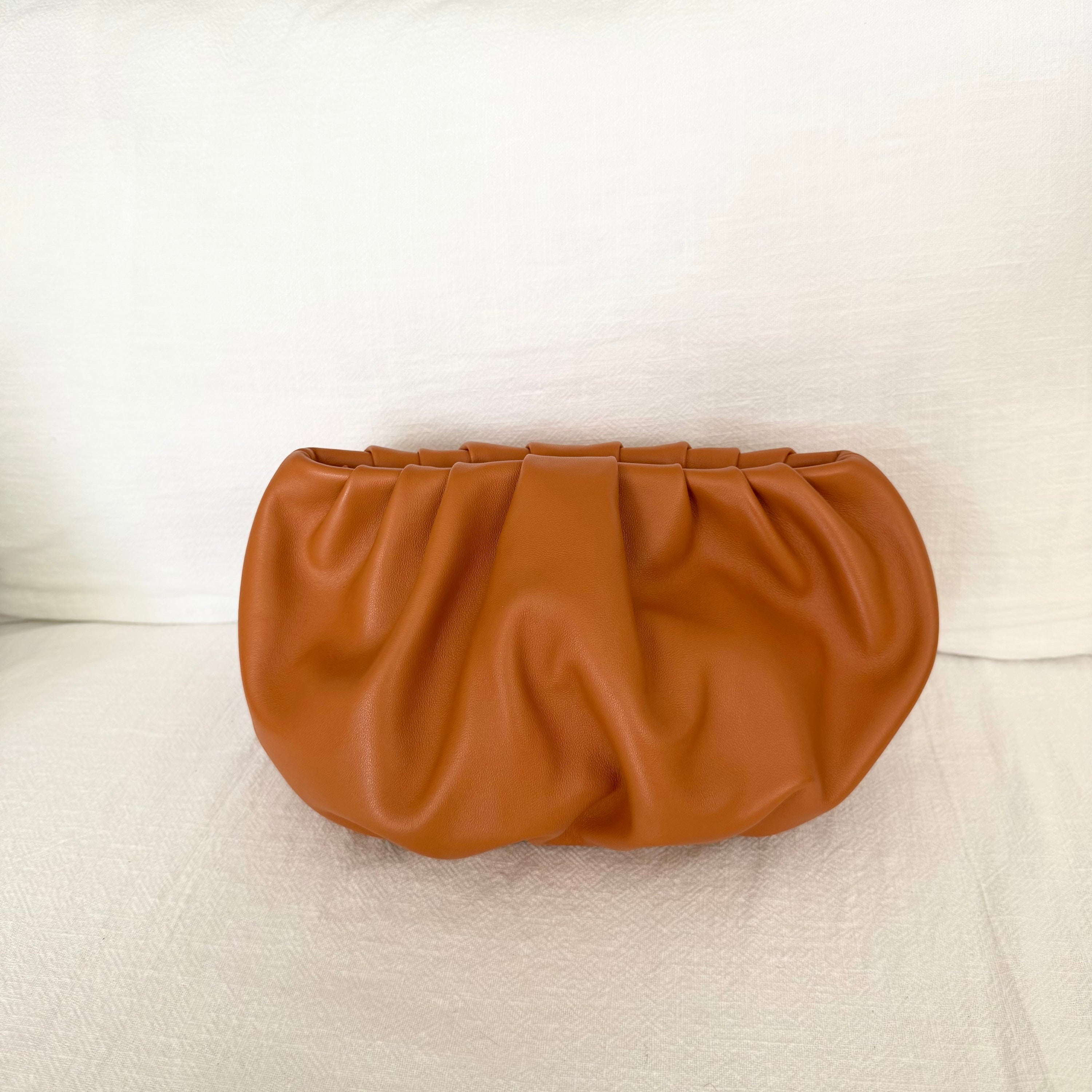 Bubble 10 Honey Ginger Clutch
