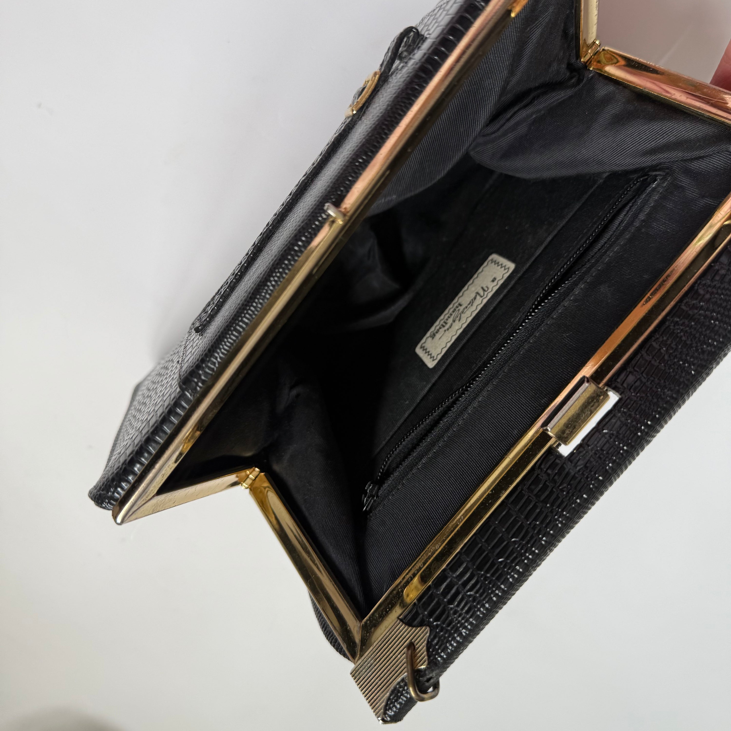 Vintage Black Embossed Leather Naturalizer Purse