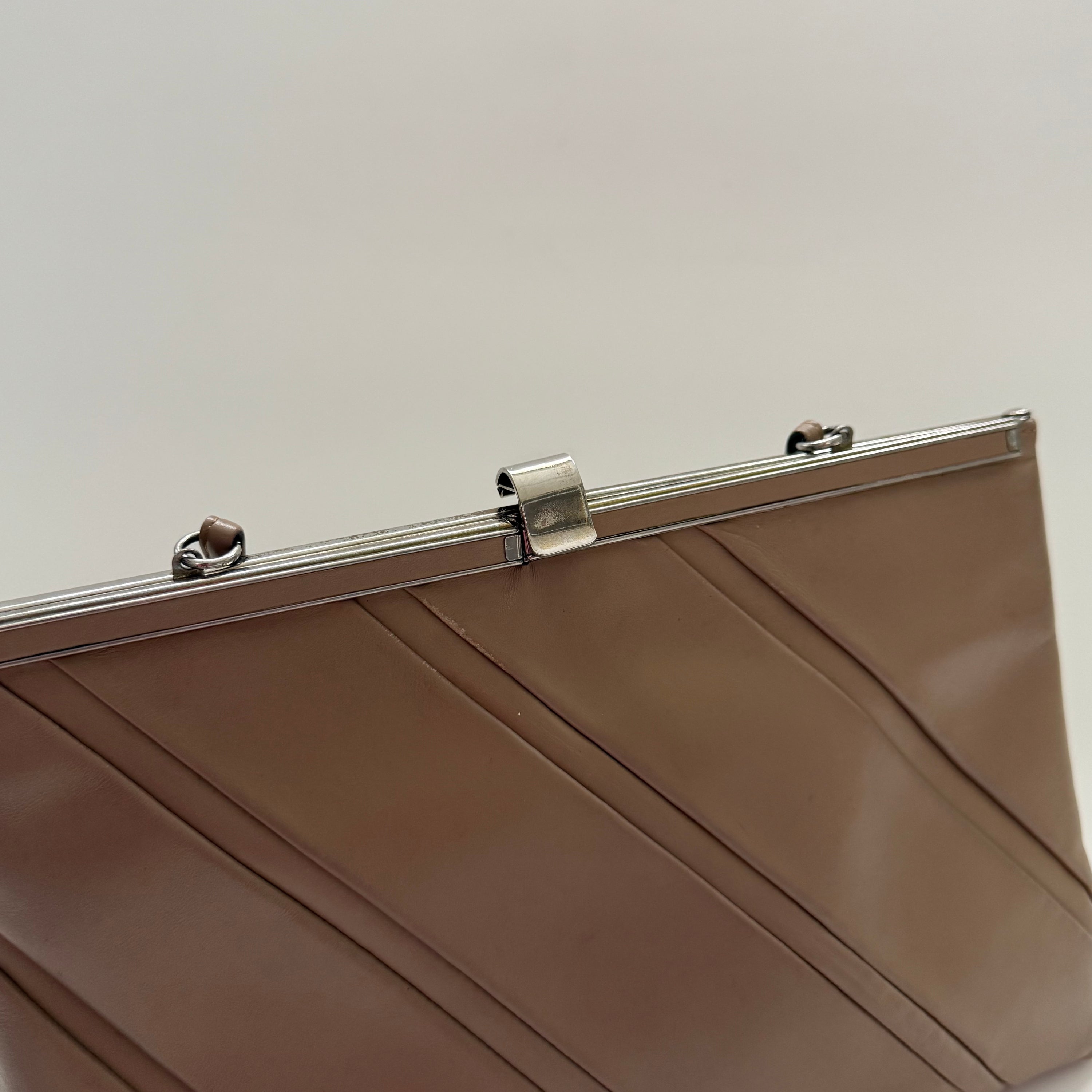 Vintage Framed Camel Lamb Leather Shoulder Bag