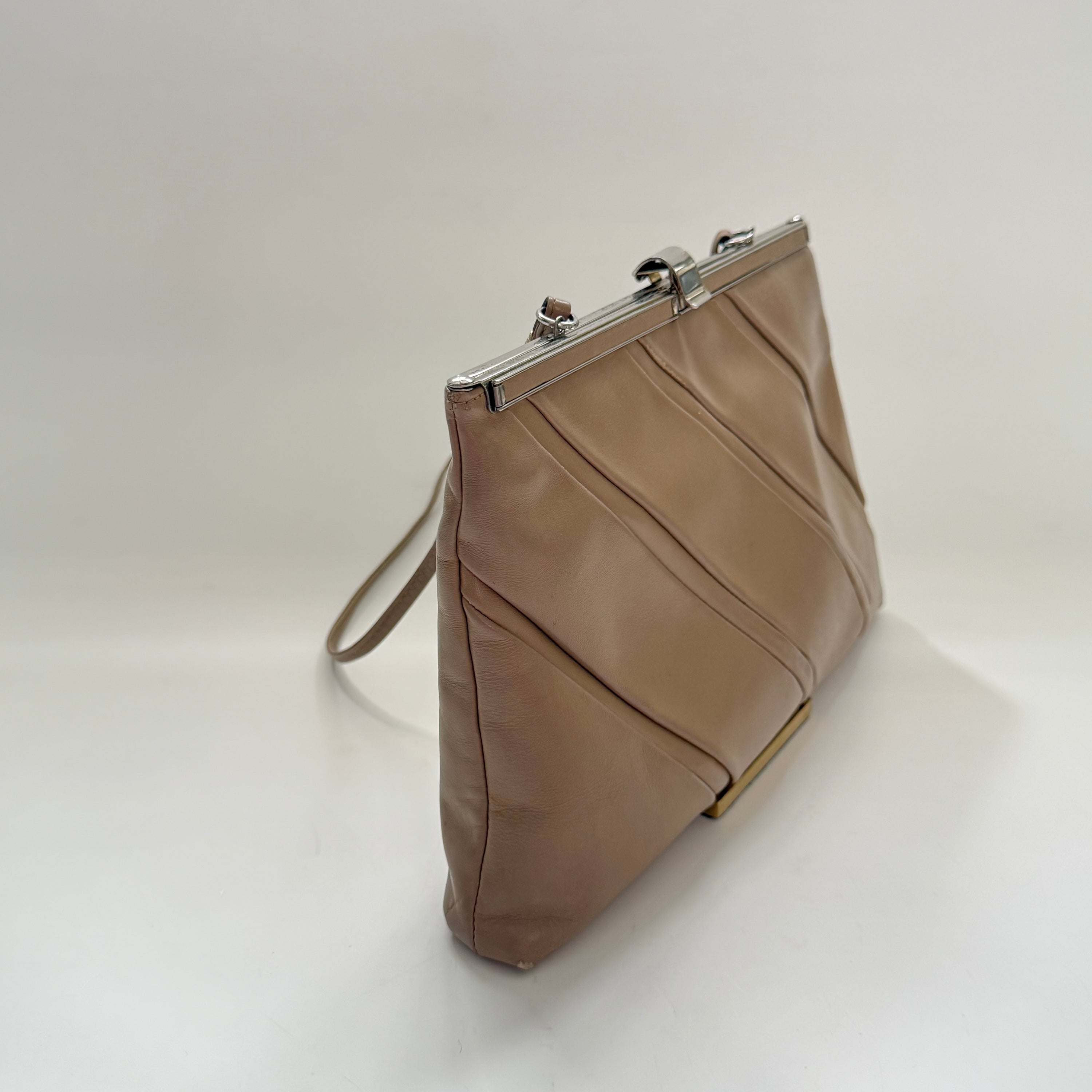 Vintage Framed Camel Lamb Leather Shoulder Bag