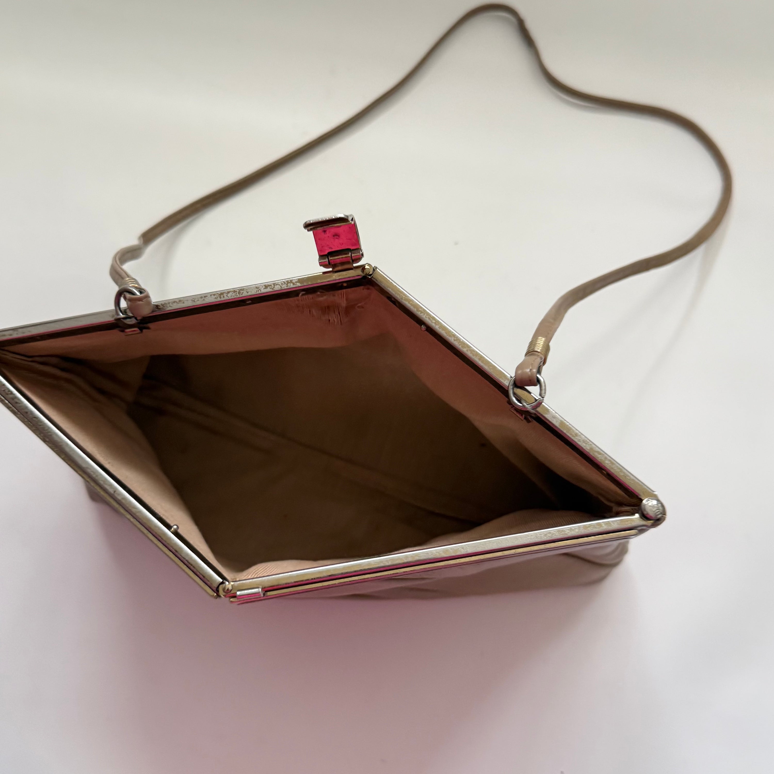 Vintage Framed Camel Lamb Leather Shoulder Bag