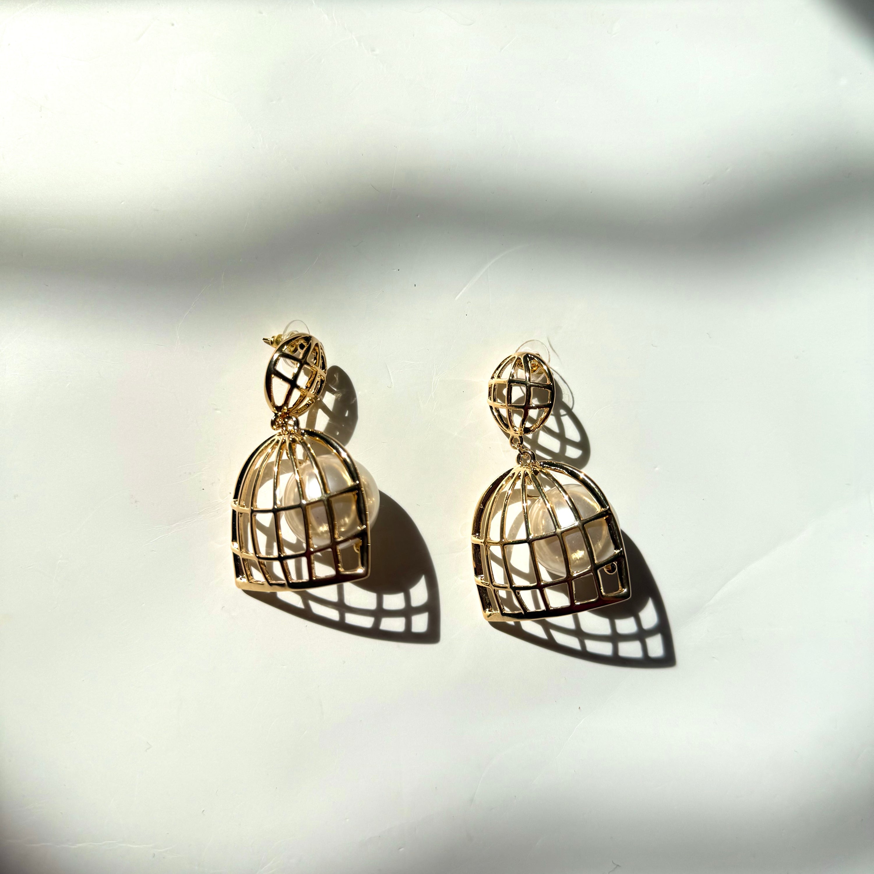 Gold Chunky Cage Pattern with Faux Pearl Earrings