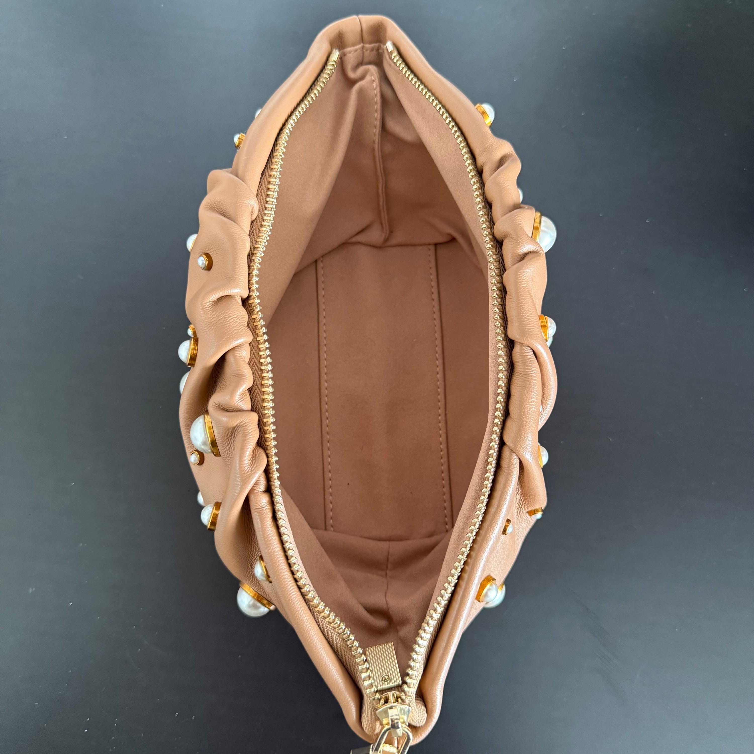 Mori 1.0 Camel Pearl Clutch Sample