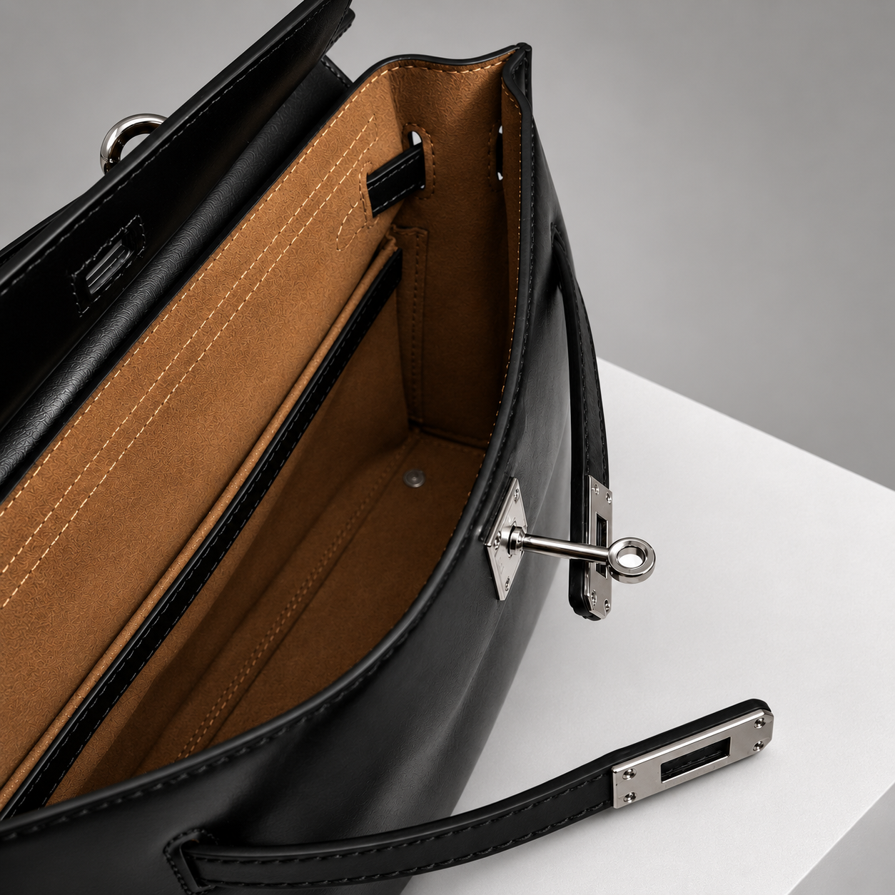 Le H 30 Black Leather Shoulder Bag (PRE-ORDER)
