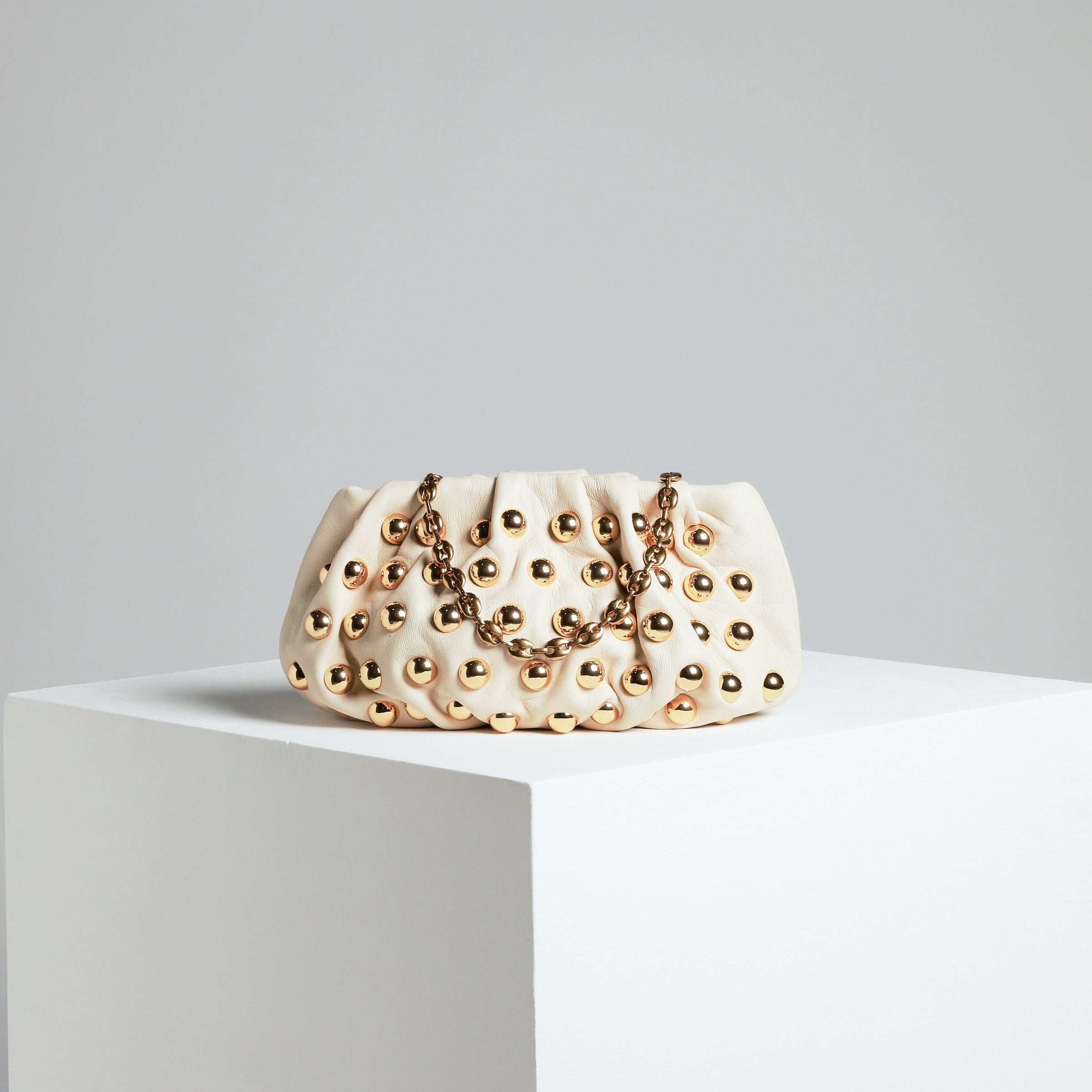 Discover Premium Leather Goods Collection | Shop Now – WŪHAŪS