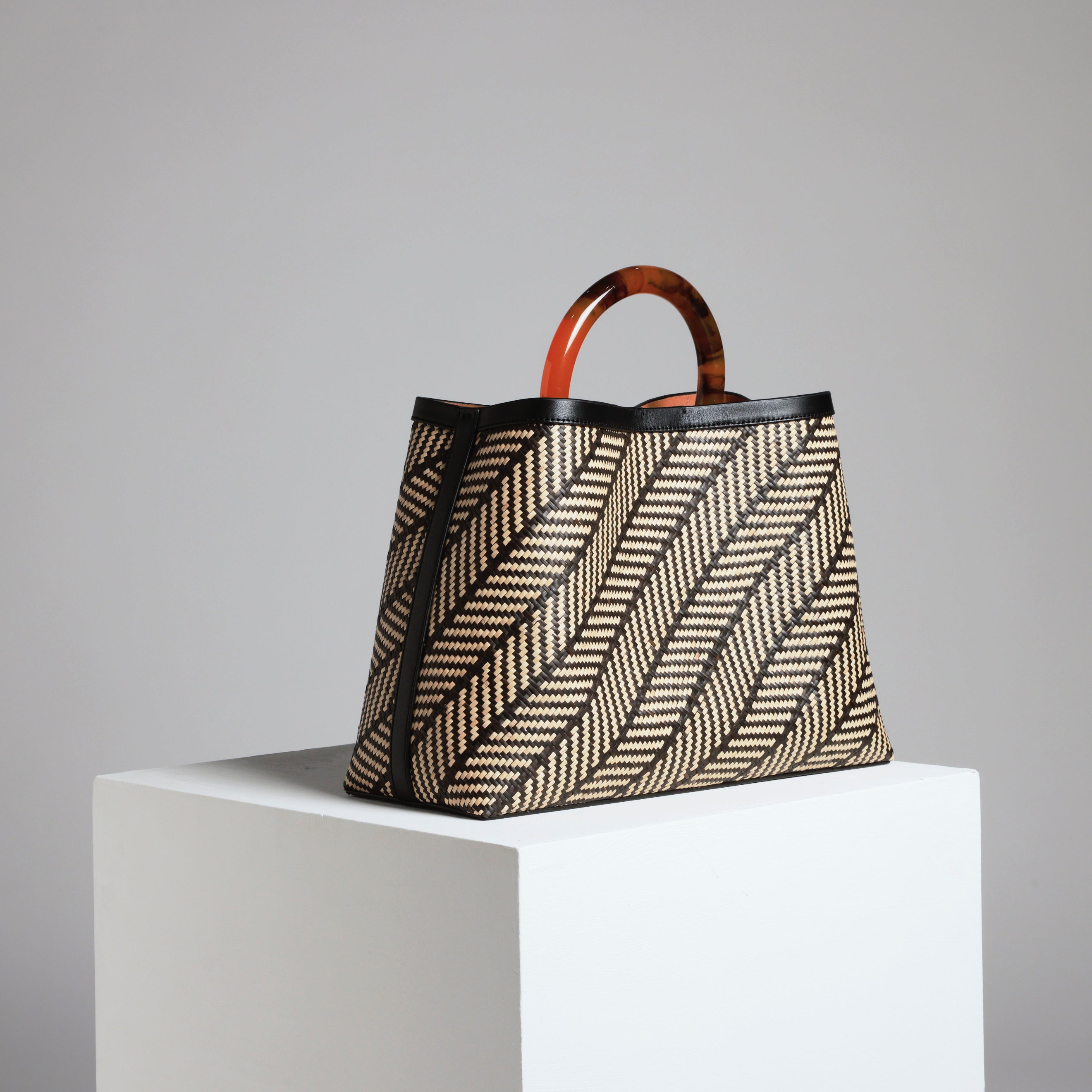 Miller 13 Rattan Kalakai White Top Handle