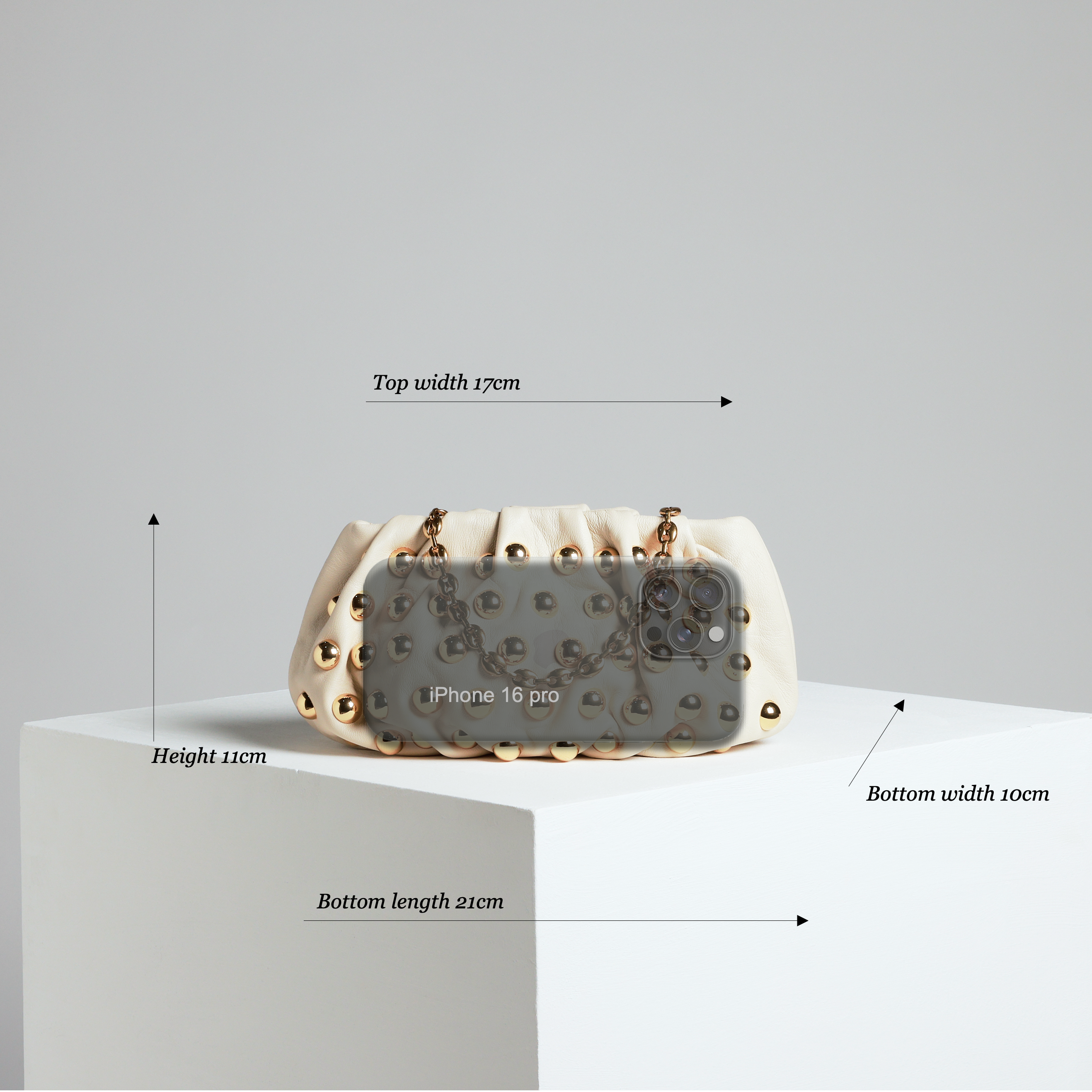 Bubble 8 Structural Tofu xl Stud Clutch