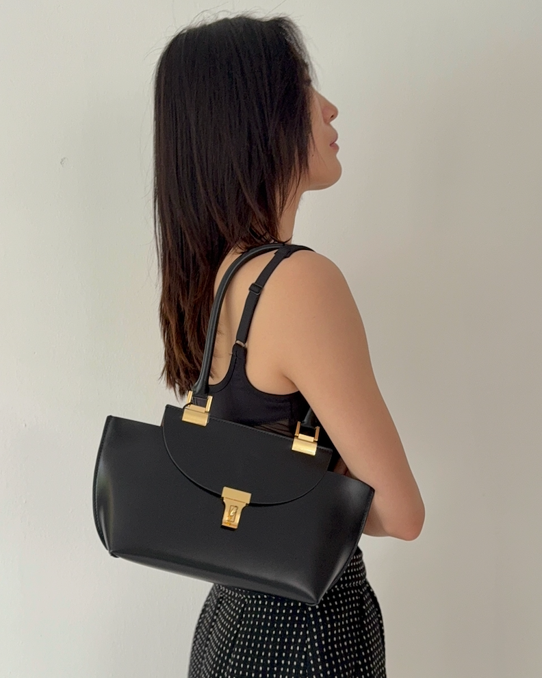 Le Bon 20 Black Top Handle
