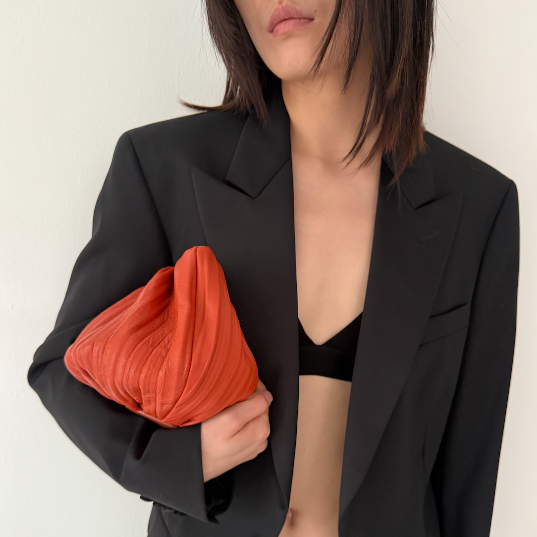 Bubble 12 Pleated Tawny Clutch