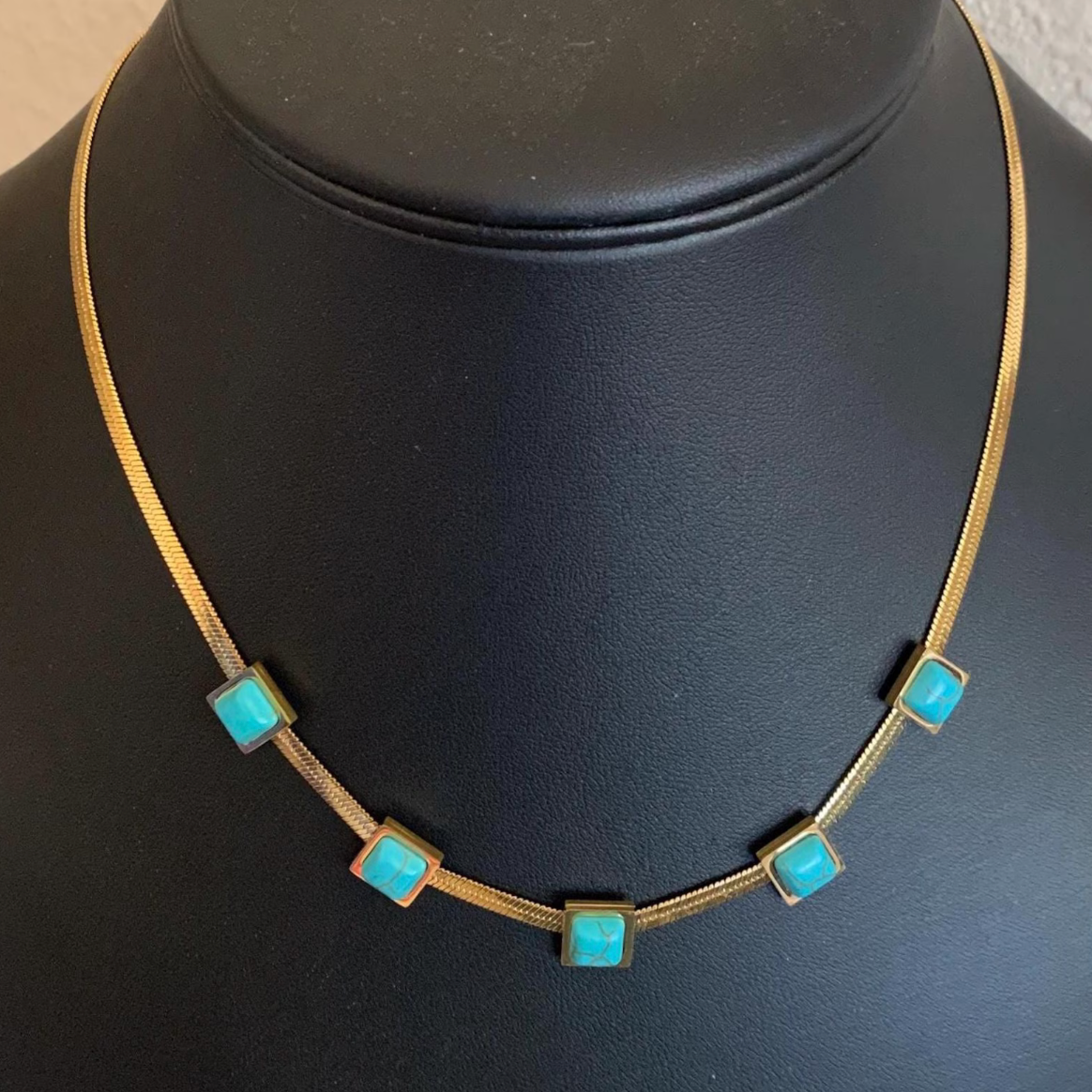 Vintage Bright Gold Flat Snake Choker Necklace With Faux Turquoise Beads