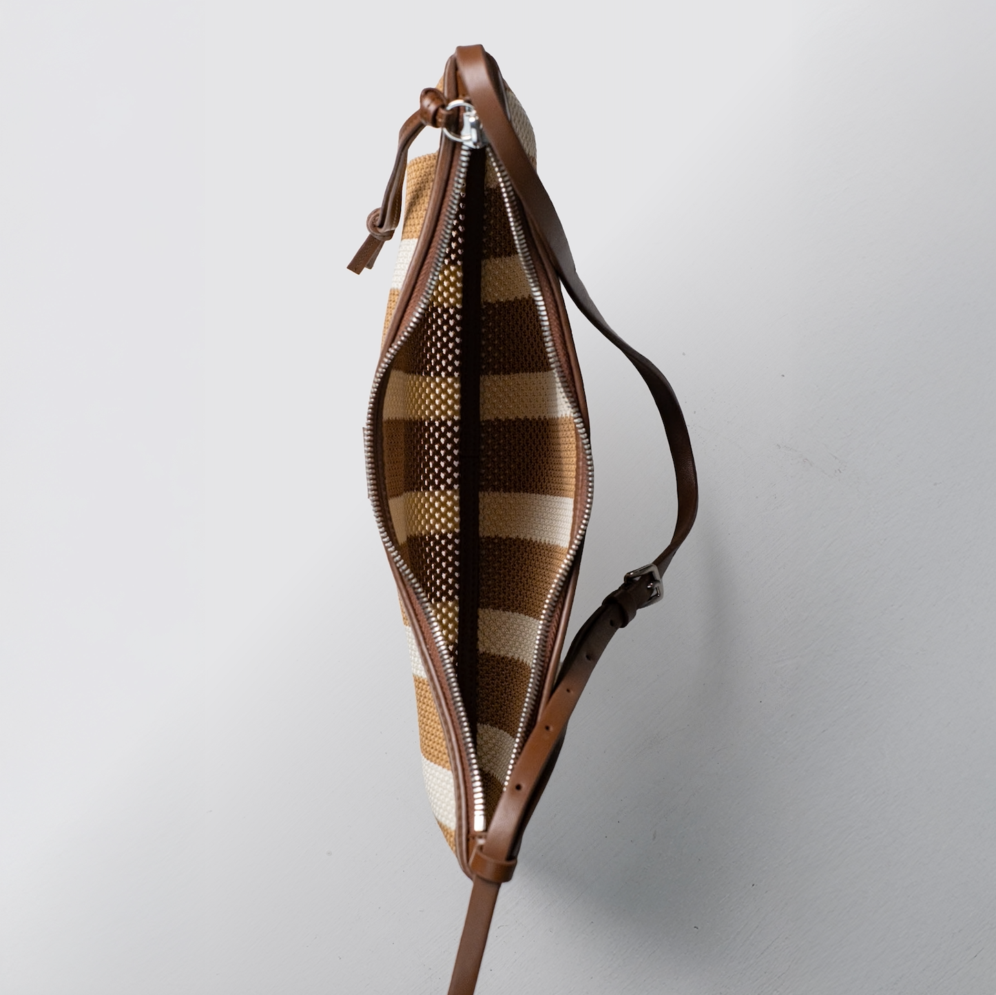 Veil Net Caramel & Cream Shoulder Bag