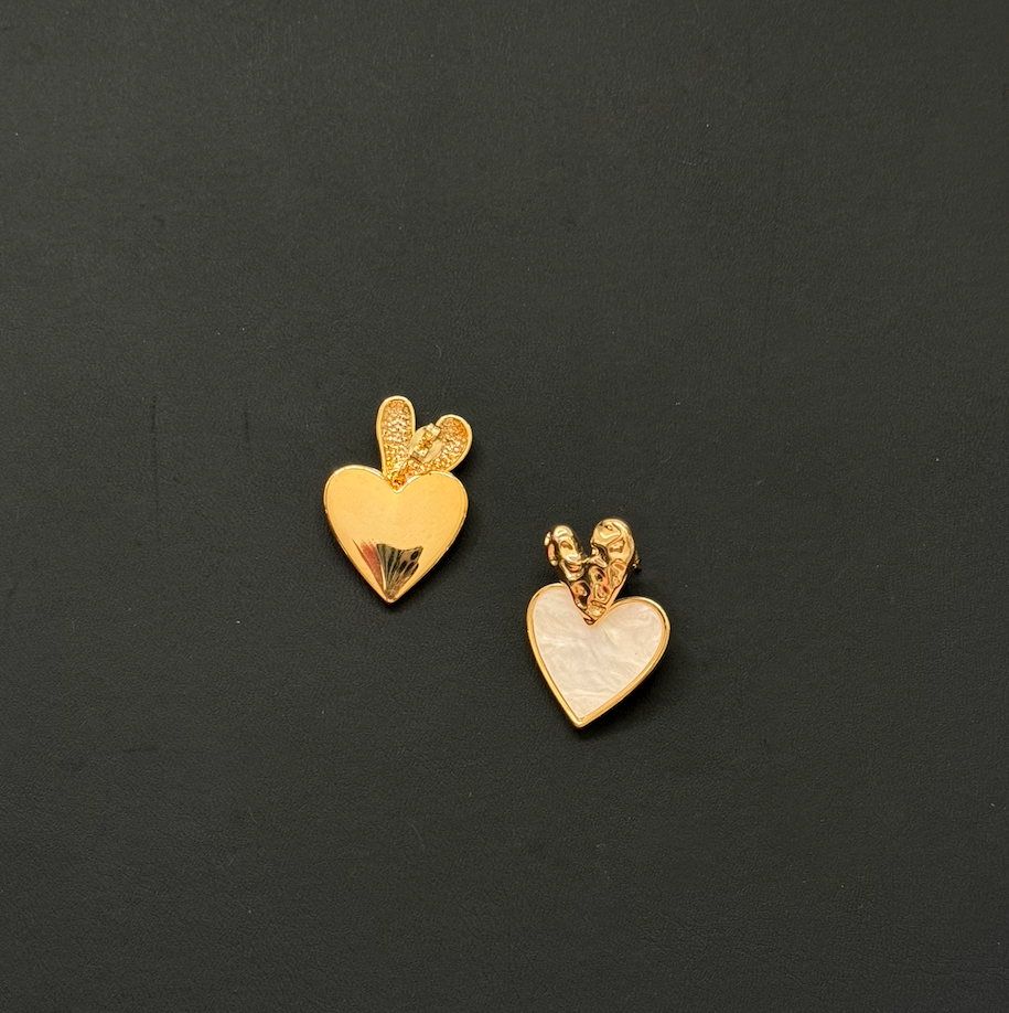 Gold toned with Pearl Heart Pierced Earrings (NEW)