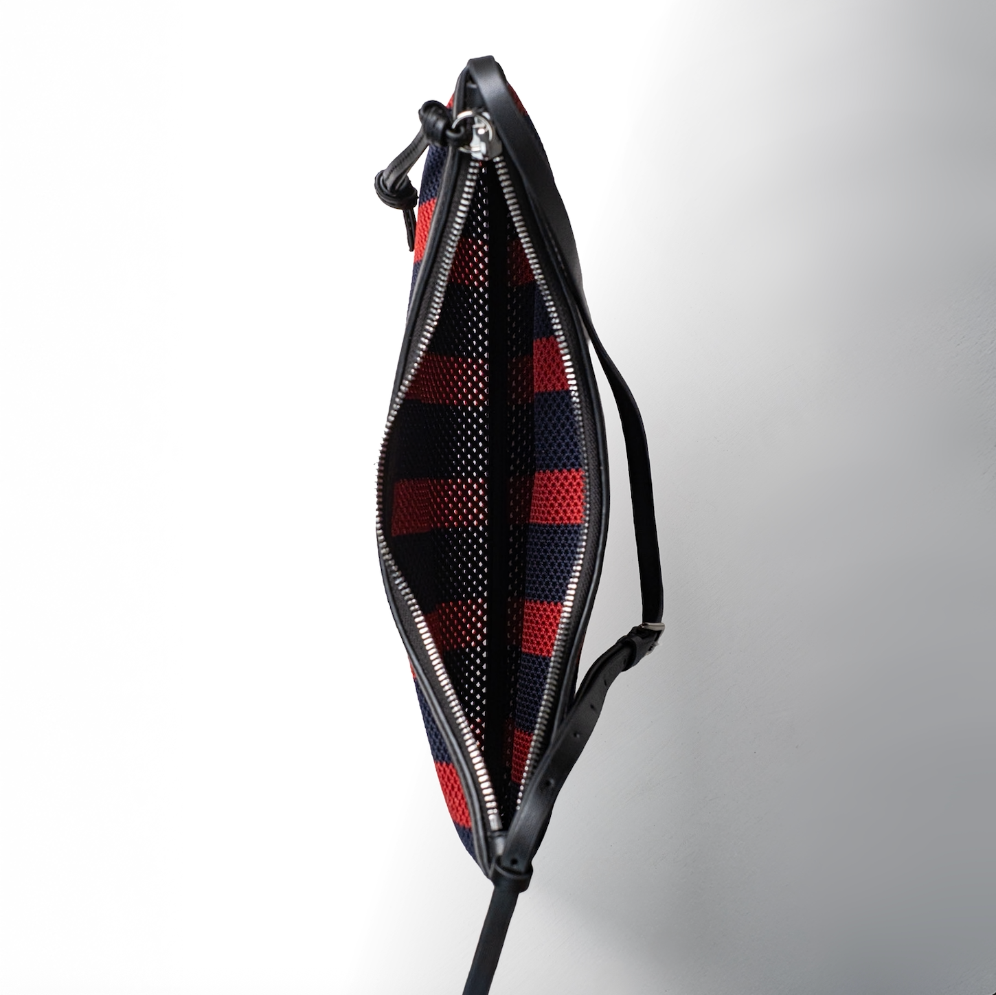 Veil Net Navy & Wine Shoulder Bag (COMING SOON)