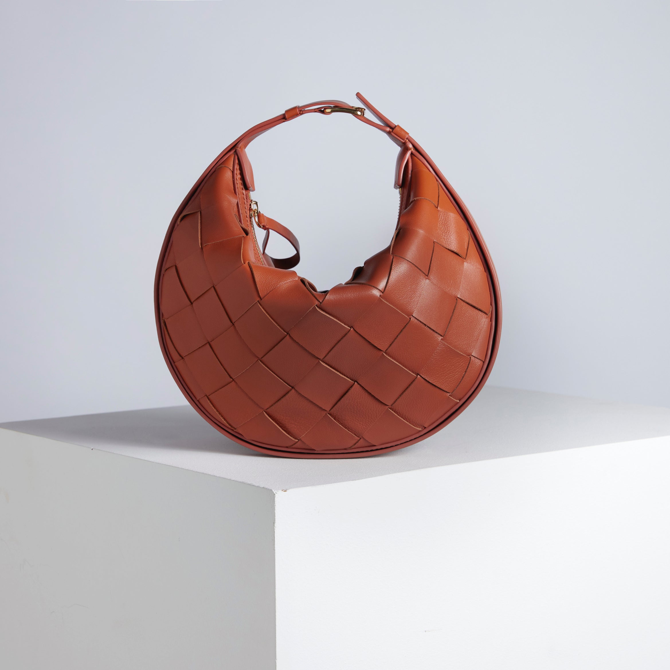 Cookie 28 Woven Bombay brown Shoulder Bag
