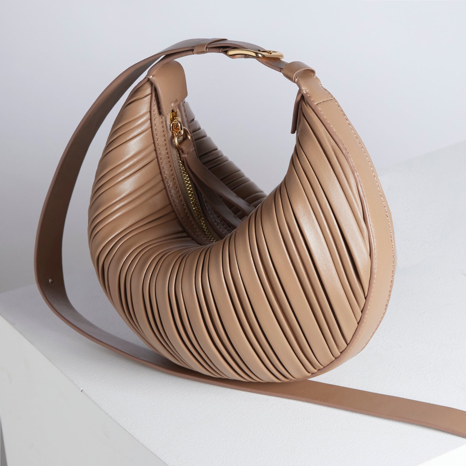 Cookie 28 Pleated Camel Shoulder Bag (coming soon)