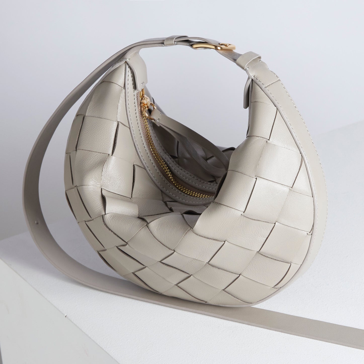 Cookie 28 Woven Mink Shoulder Bag