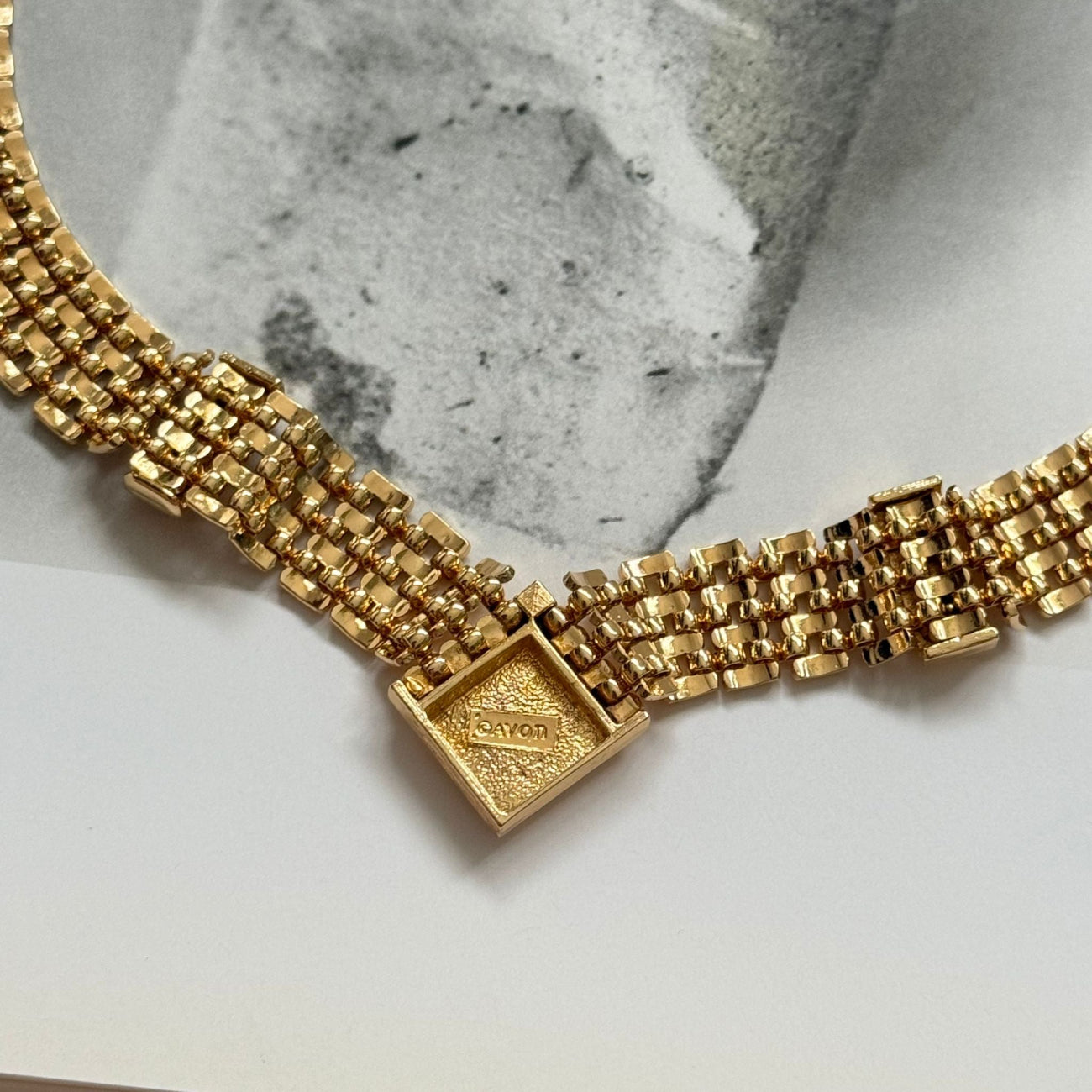 Vintage Avon Gold Panther Link V Crystal Pavé Collar Necklace