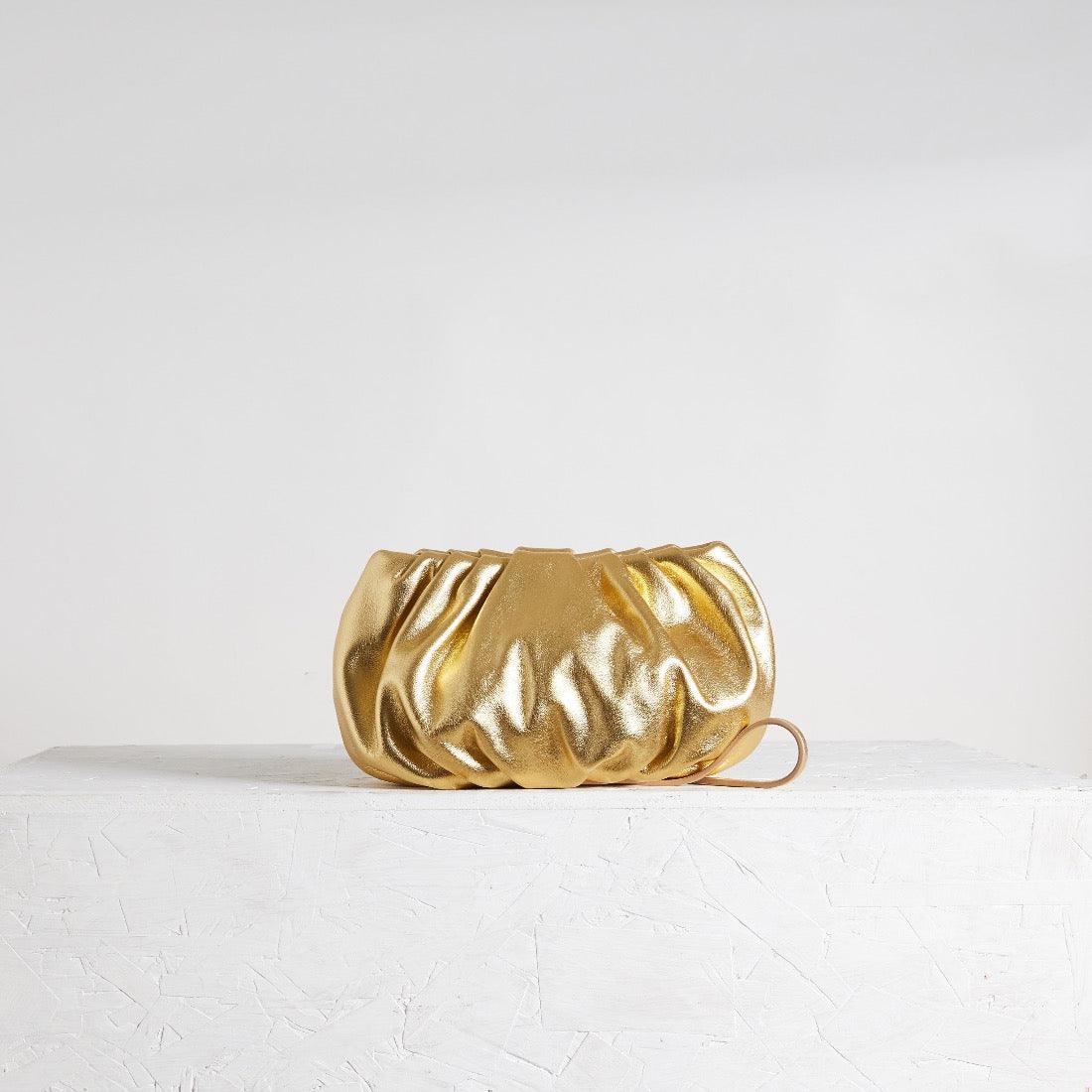 BUBBLE 10 GOLD CLUTCH (PRE-ORDER) - WŪHAŪS