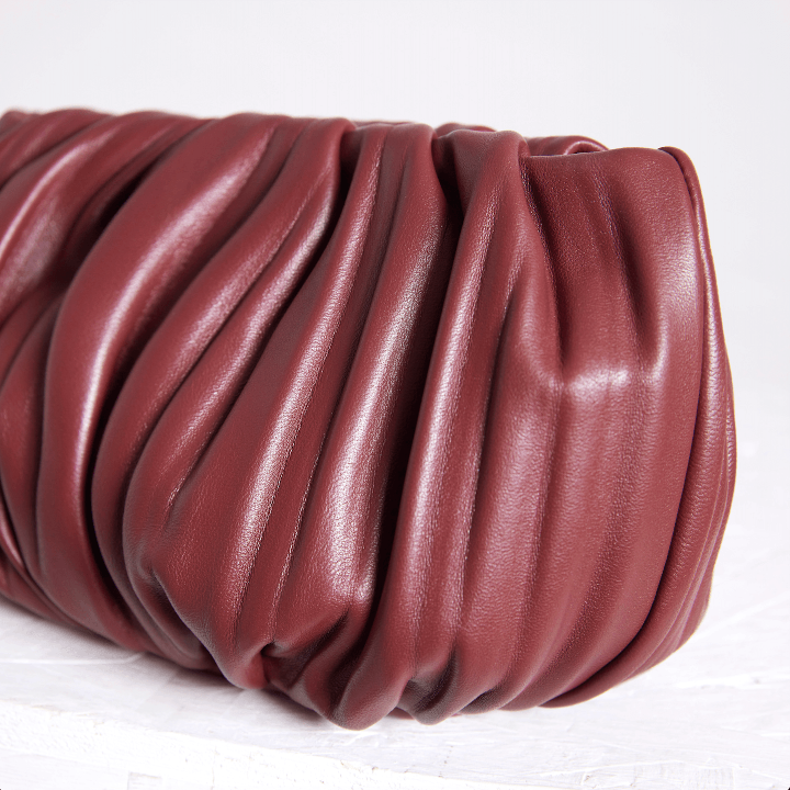 Bubble 8 Burgundy Clutch - WŪHAŪS
