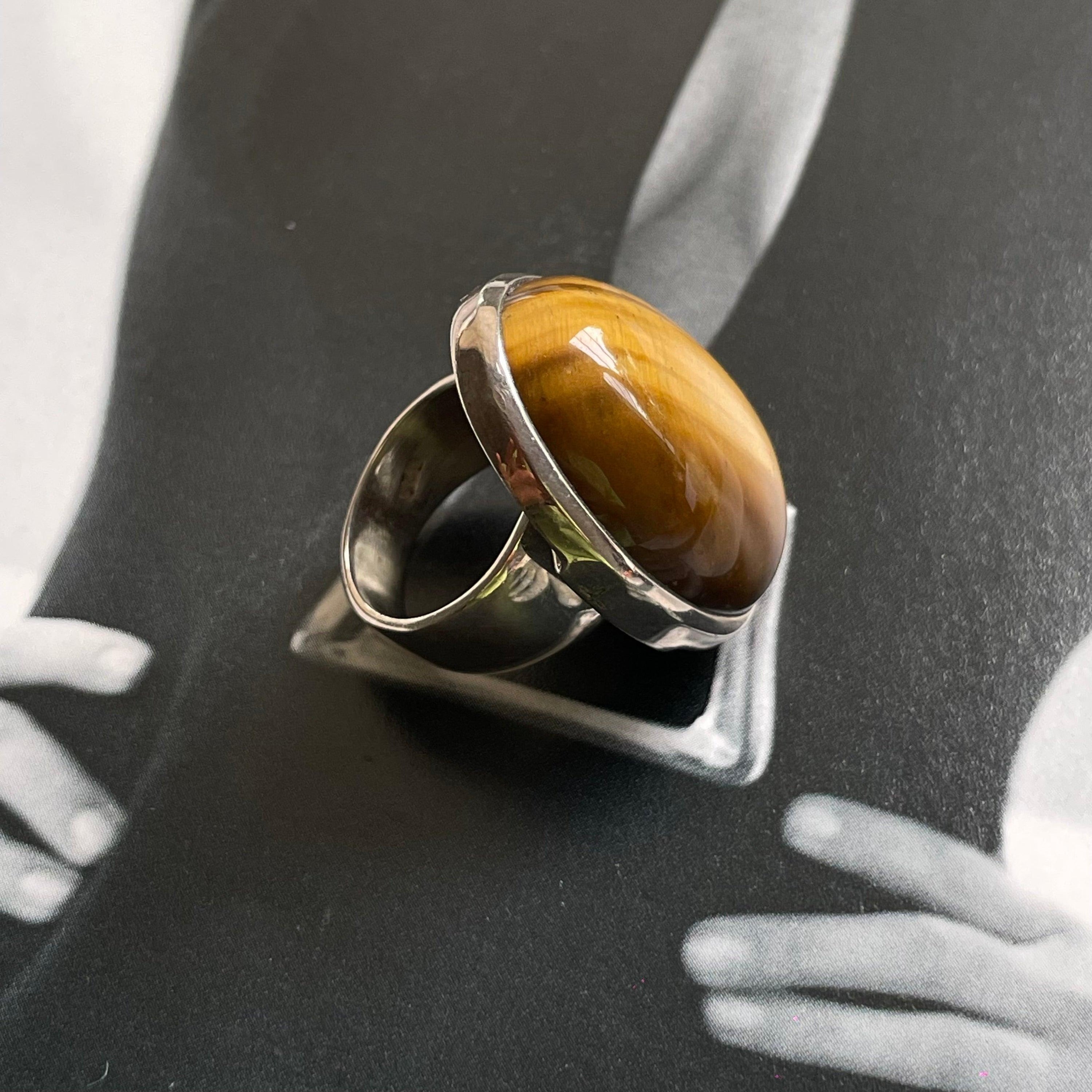 Early 2000 925 Silver Tiger eye ring - WŪHAŪS