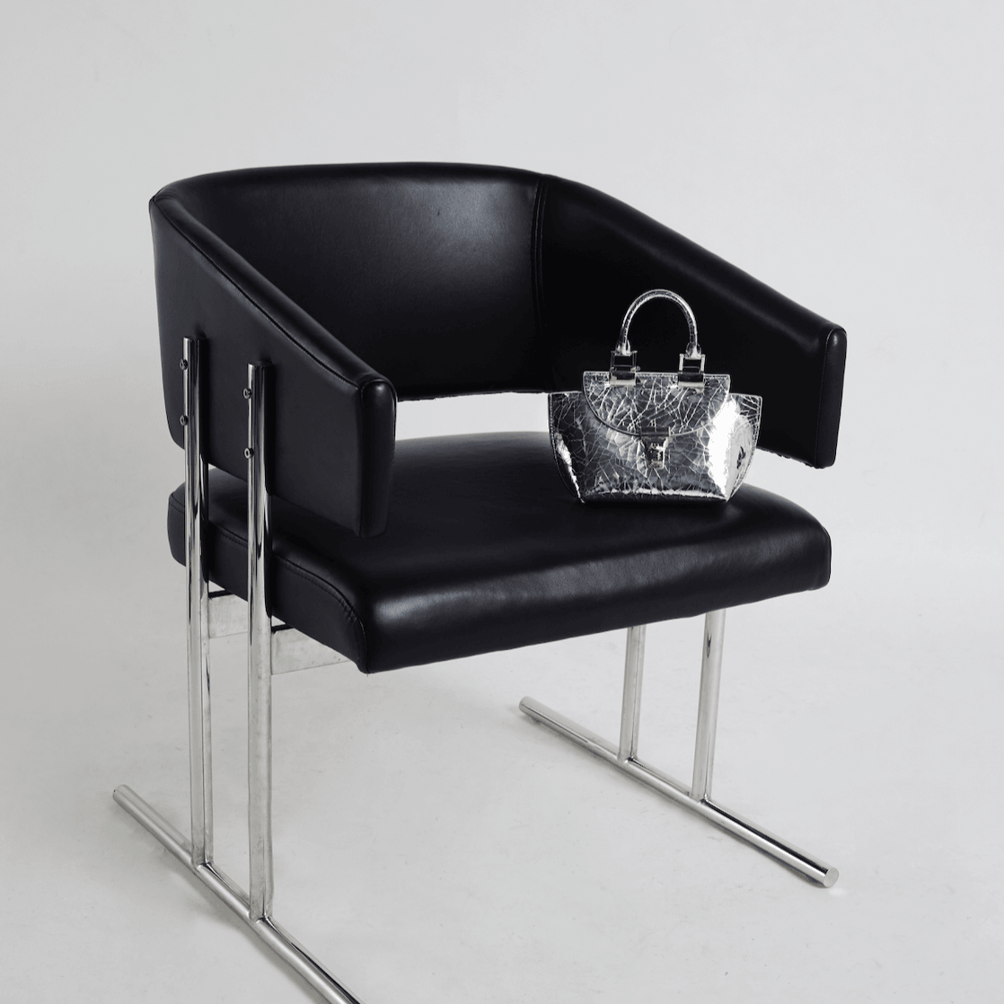 Le Bon 14 Mirror Silver Top Handle - WŪHAŪS