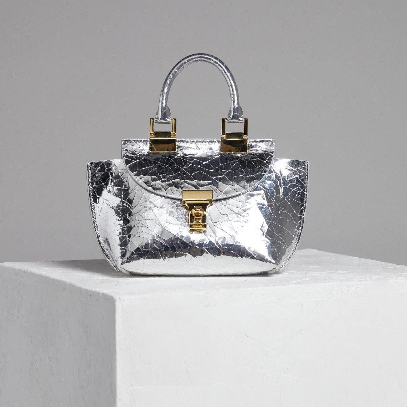 Le Bon 14 Mirror Silver Top Handle - WŪHAŪS